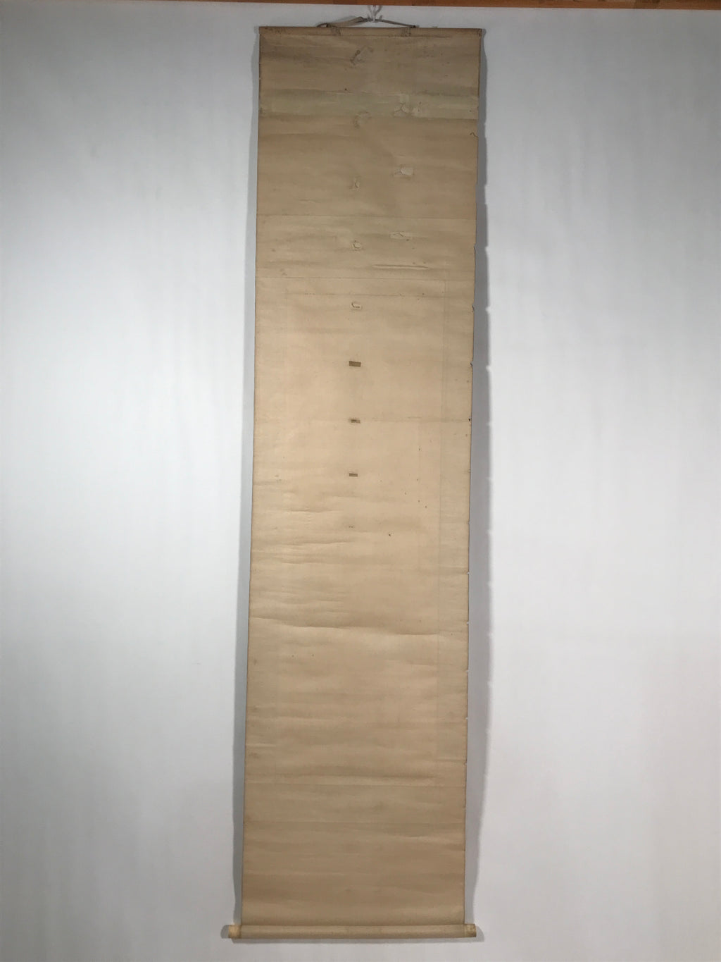 Japanese Hanging Scroll Vtg Kakejiku Cliff Pine Tree Landscape Ink Color KJ73