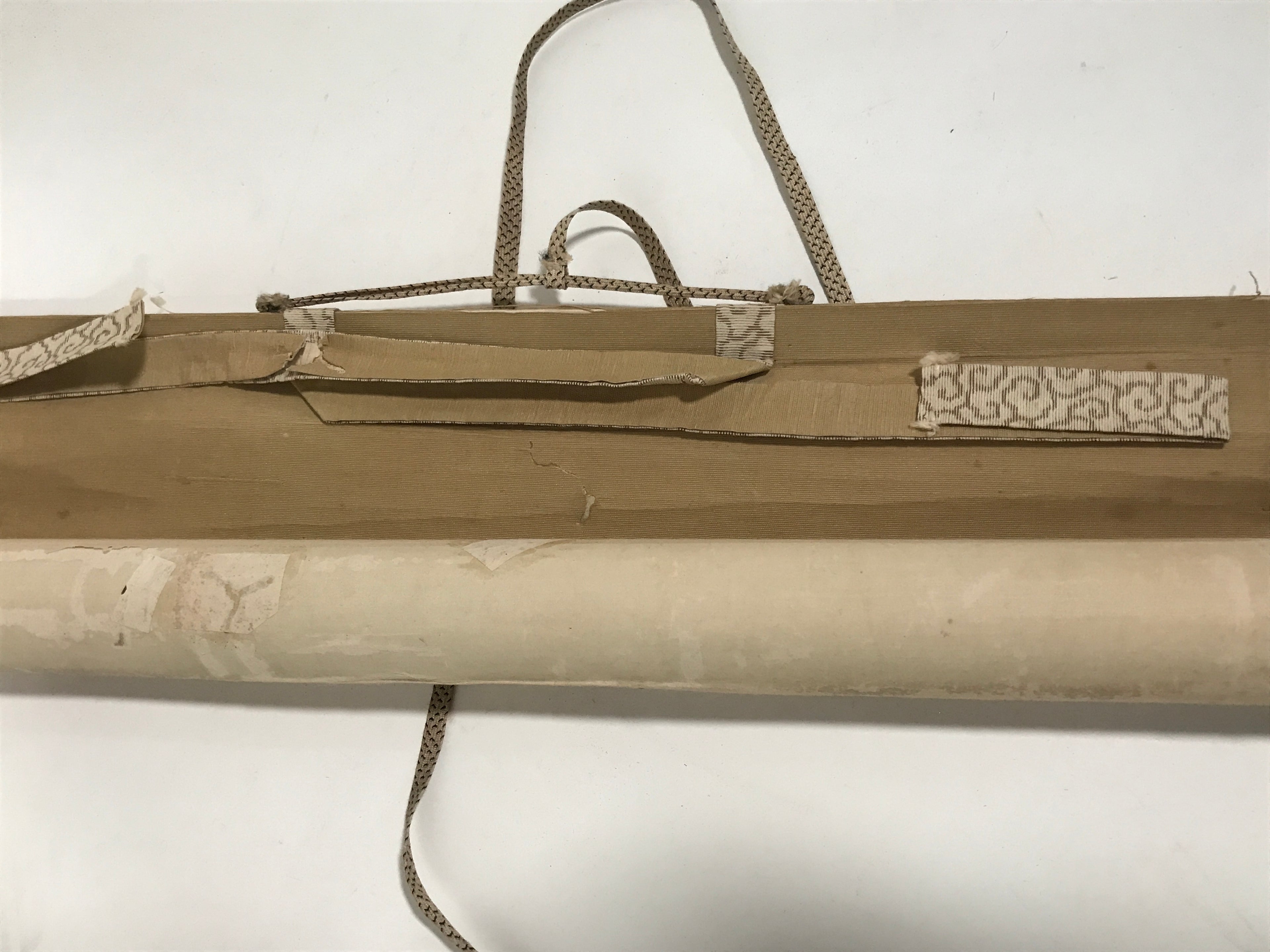 Japanese Hanging Scroll Vtg Kakejiku Cliff Pine Tree Landscape Ink Color KJ73