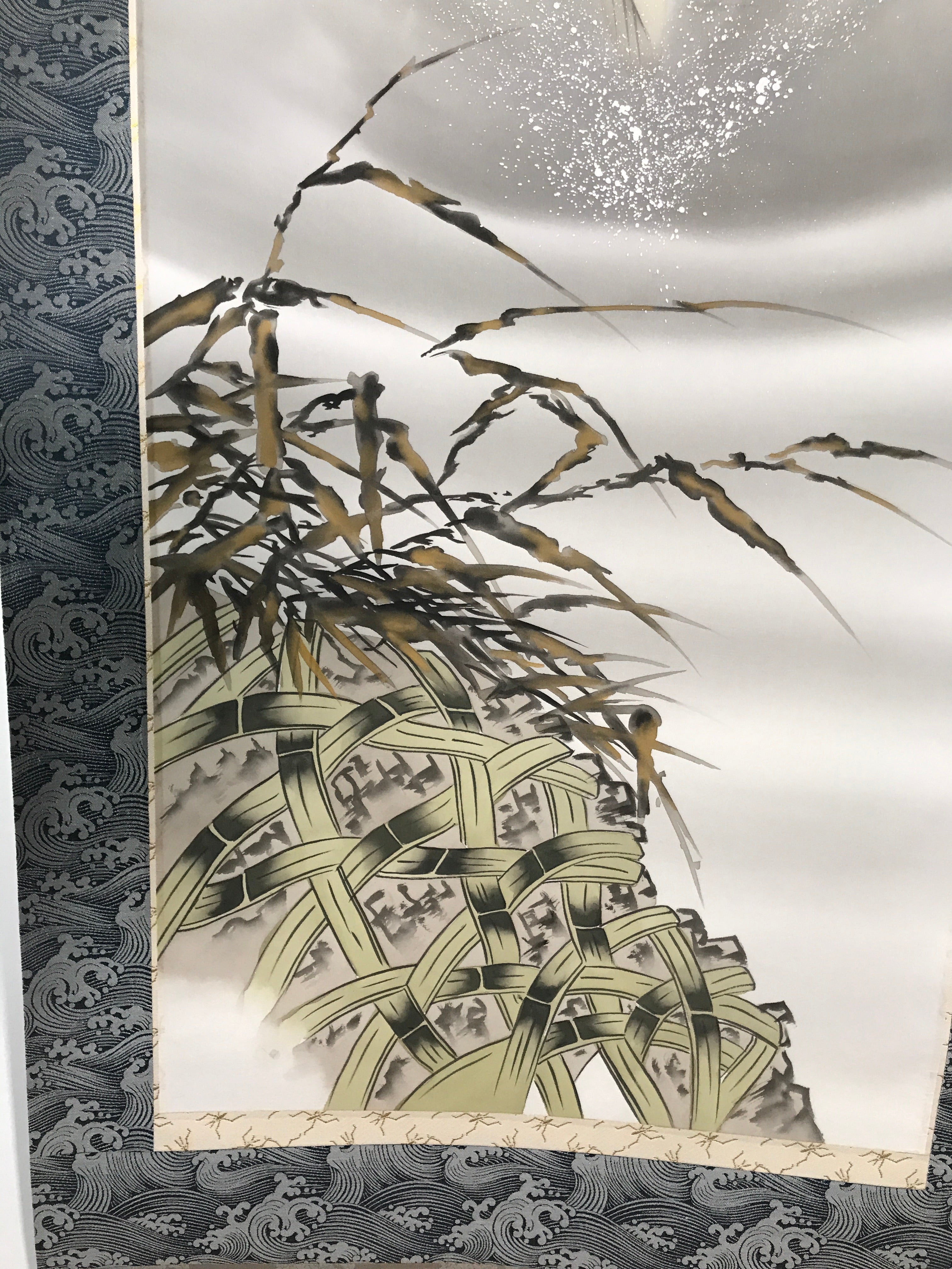 Japanese Hanging Scroll Vtg Kakejiku Jumping Carp Wave Pattern Koi Gray KJ65