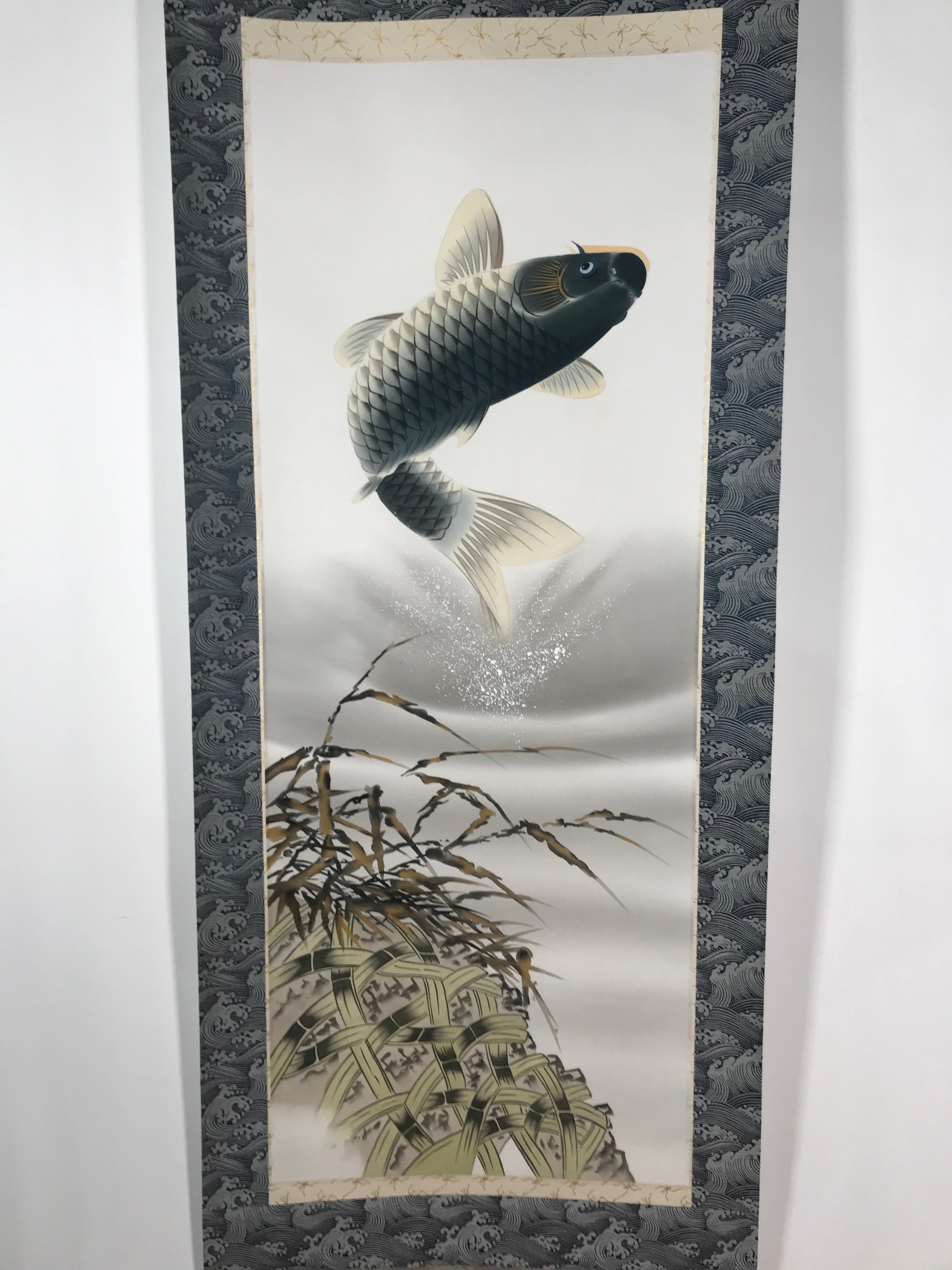 Japanese Hanging Scroll Vtg Kakejiku Jumping Carp Wave Pattern Koi Gray KJ65