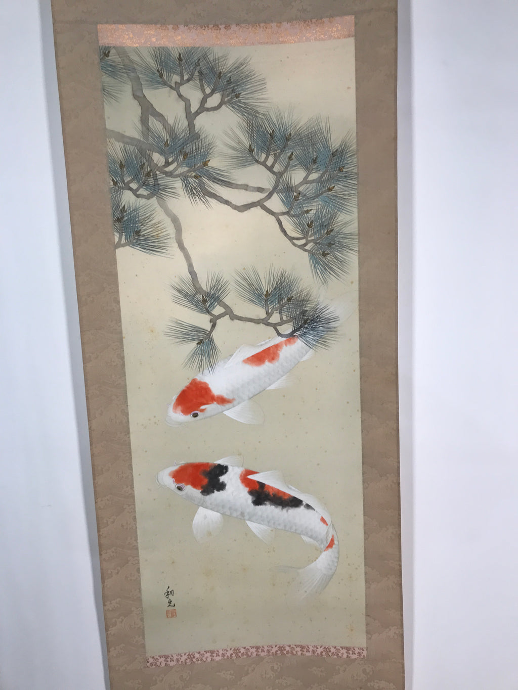 Japanese Hanging Scroll Vtg Kakejiku Koi Carps Fish Matsu Pine Red Green KJ53