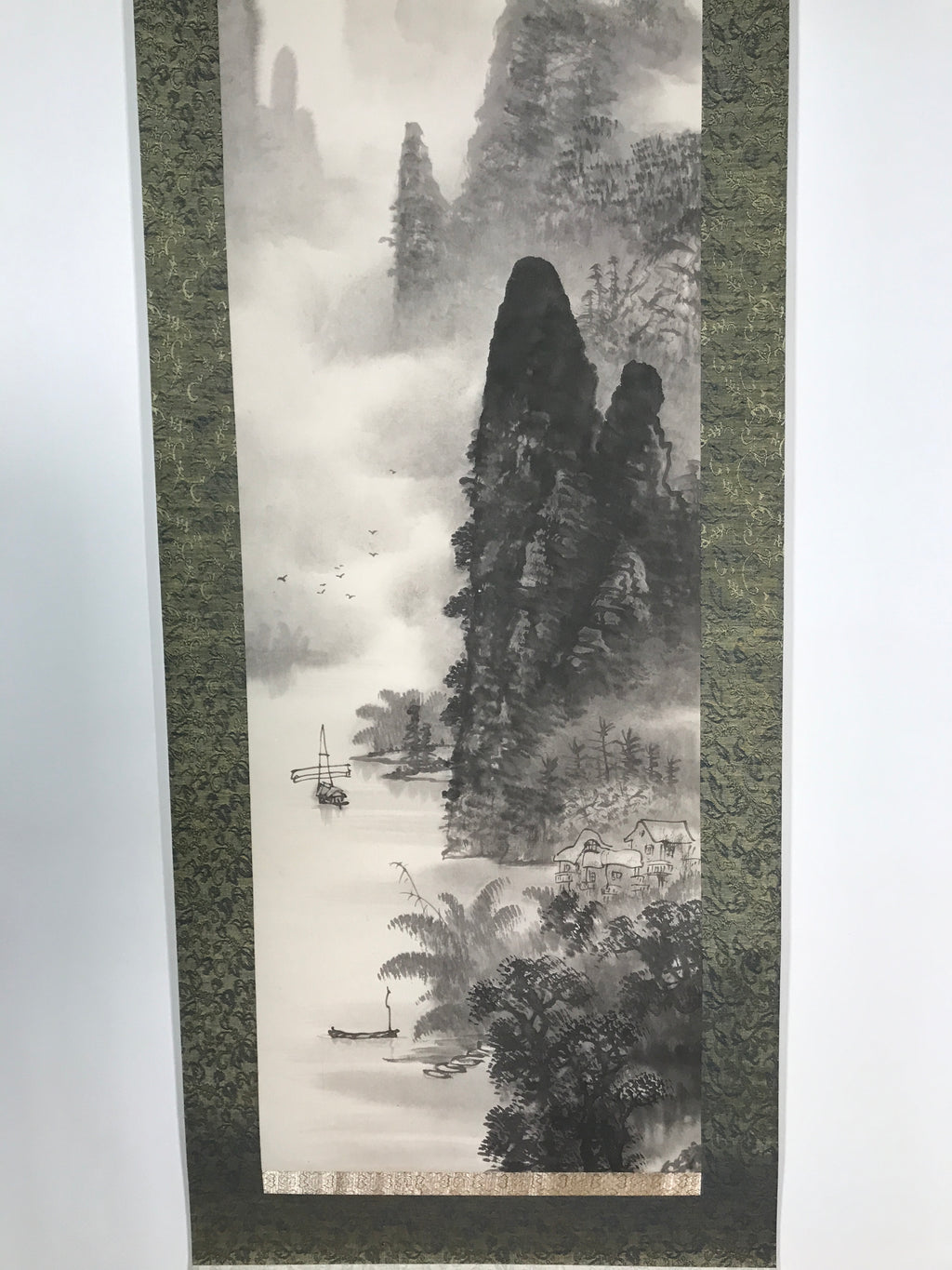 Japanese Hanging Scroll Vtg Kakejiku Mountain River Boat Sansui Landscape KJ47