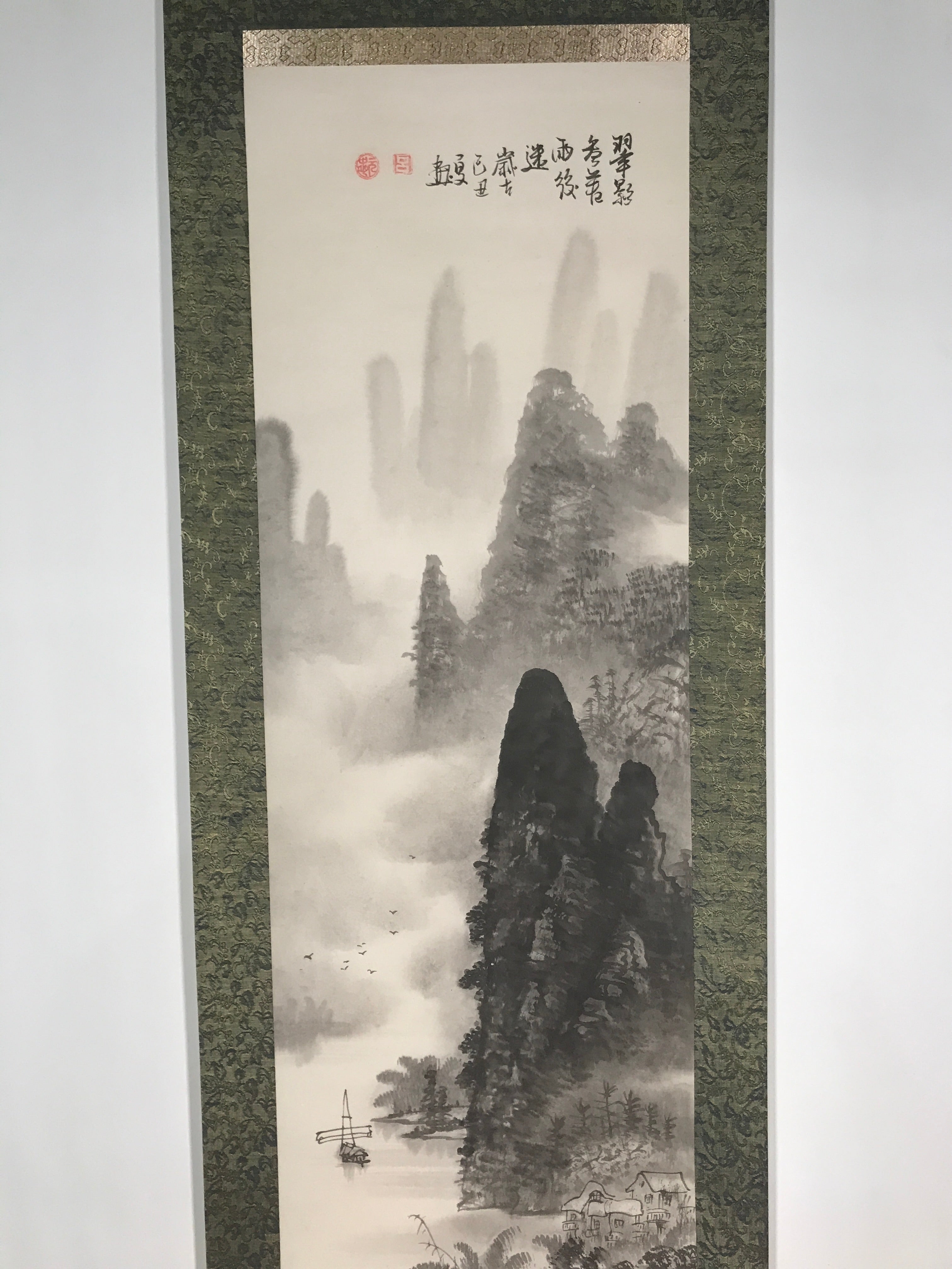 Japanese Hanging Scroll Vtg Kakejiku Mountain River Boat Sansui Landscape KJ47