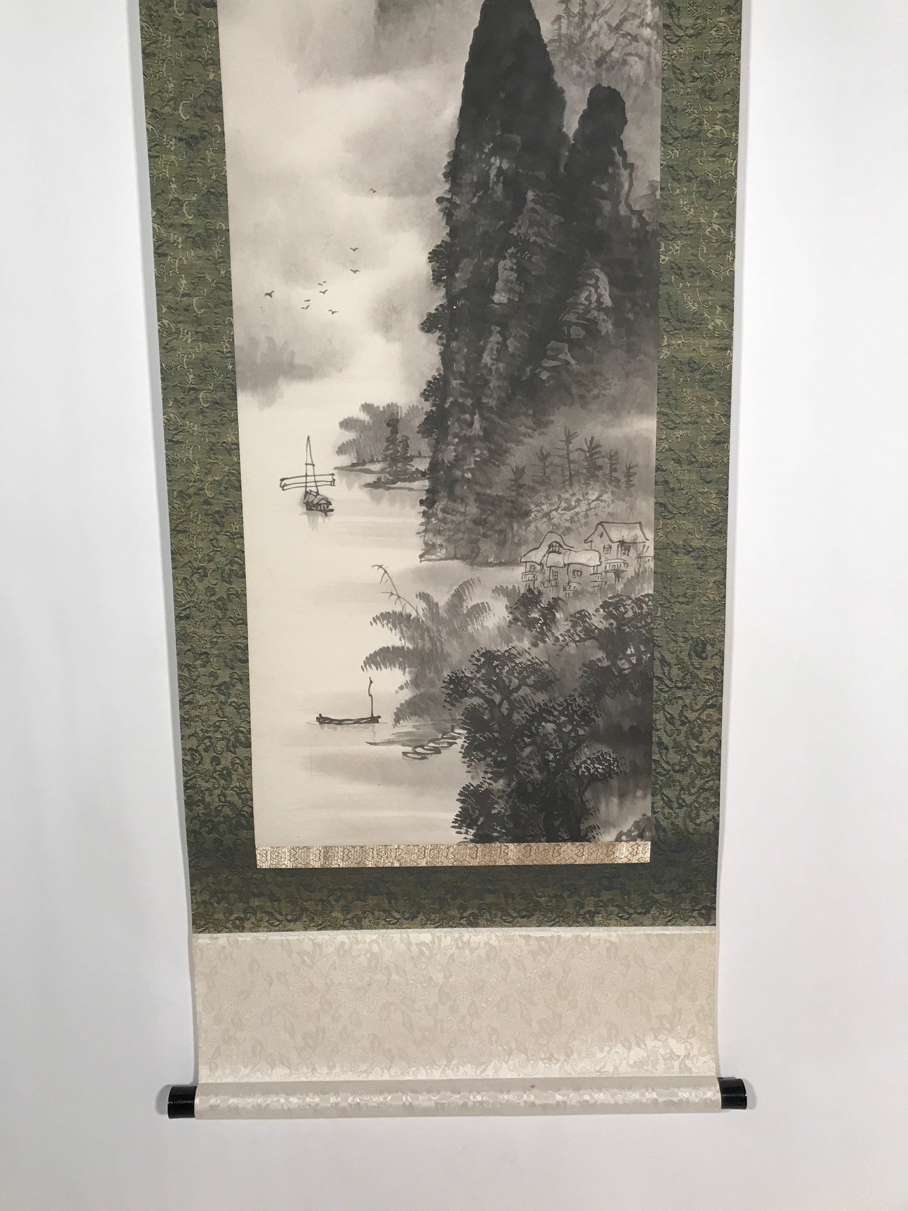 Japanese Hanging Scroll Vtg Kakejiku Mountain River Boat Sansui Landscape KJ47