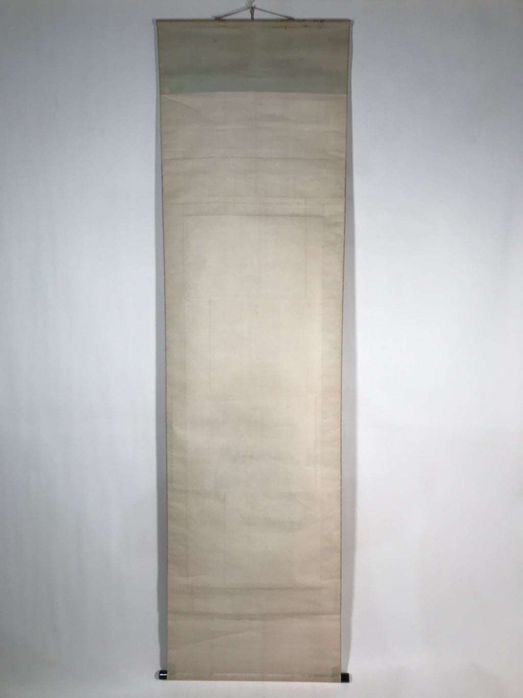 Japanese Hanging Scroll Vtg Kakejiku Portrait Man Sitting Kimono Medals KJ58