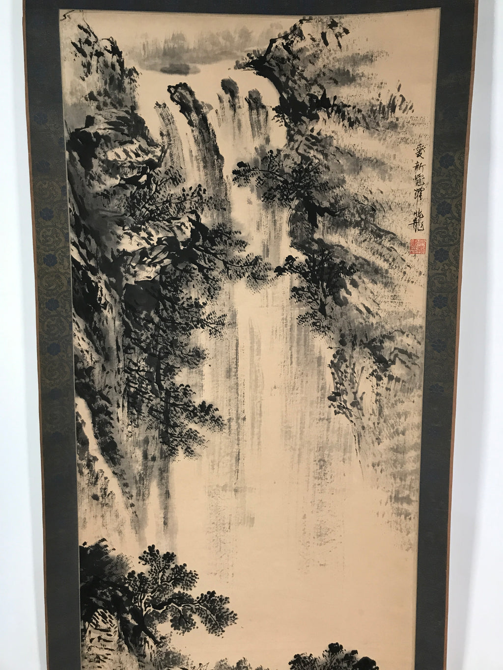 Japanese Hanging Scroll Vtg Kakejiku Waterfall Landscape Ink Black White KJ61