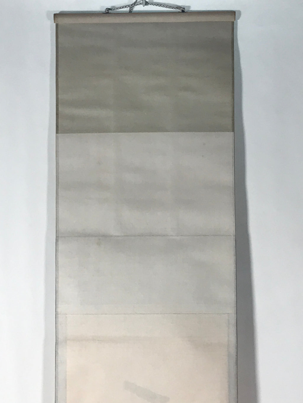 Japanese Hanging Scroll Vtg Kakejiku Zen Idiom Spring Calligraphy Black KJ111