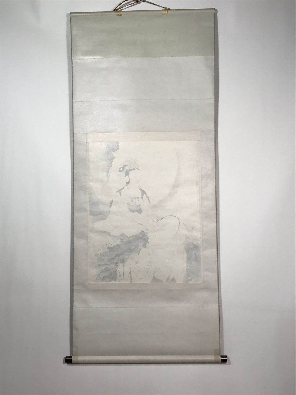 Japanese Hanging Scroll Vtg Kannon Seated On Rock Buddhist Kakejiku SC839