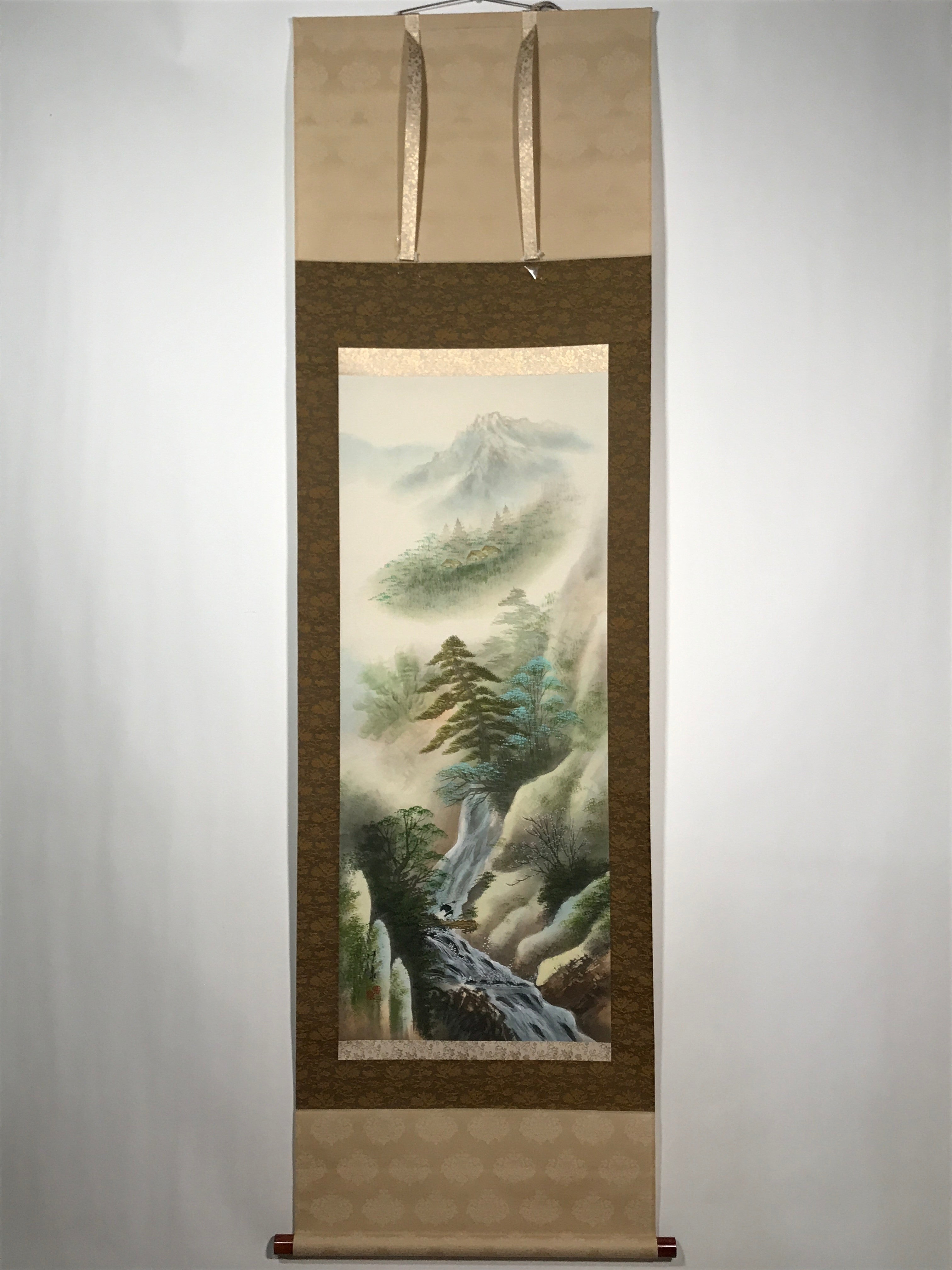 Japanese Hanging Scroll Vtg Moutains Waterfall House Color Sansui Kakejiku SC822