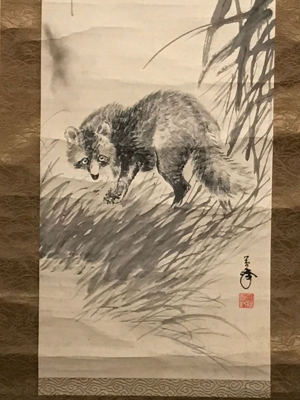 Japanese Hanging Scroll Vtg Raccoon Dog Herbs Black Kakejiku Chagake SC923