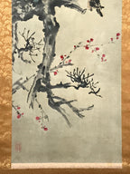 Japanese Hanging Scroll Vtg Small Birds Plum Blossom Spring Kacho Kakejiku SC841