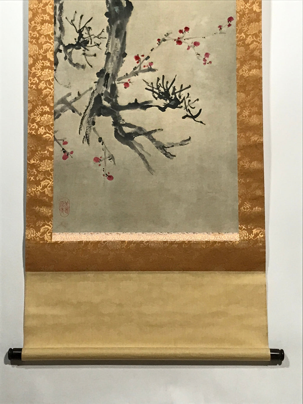Japanese Hanging Scroll Vtg Small Birds Plum Blossom Spring Kacho Kakejiku SC841