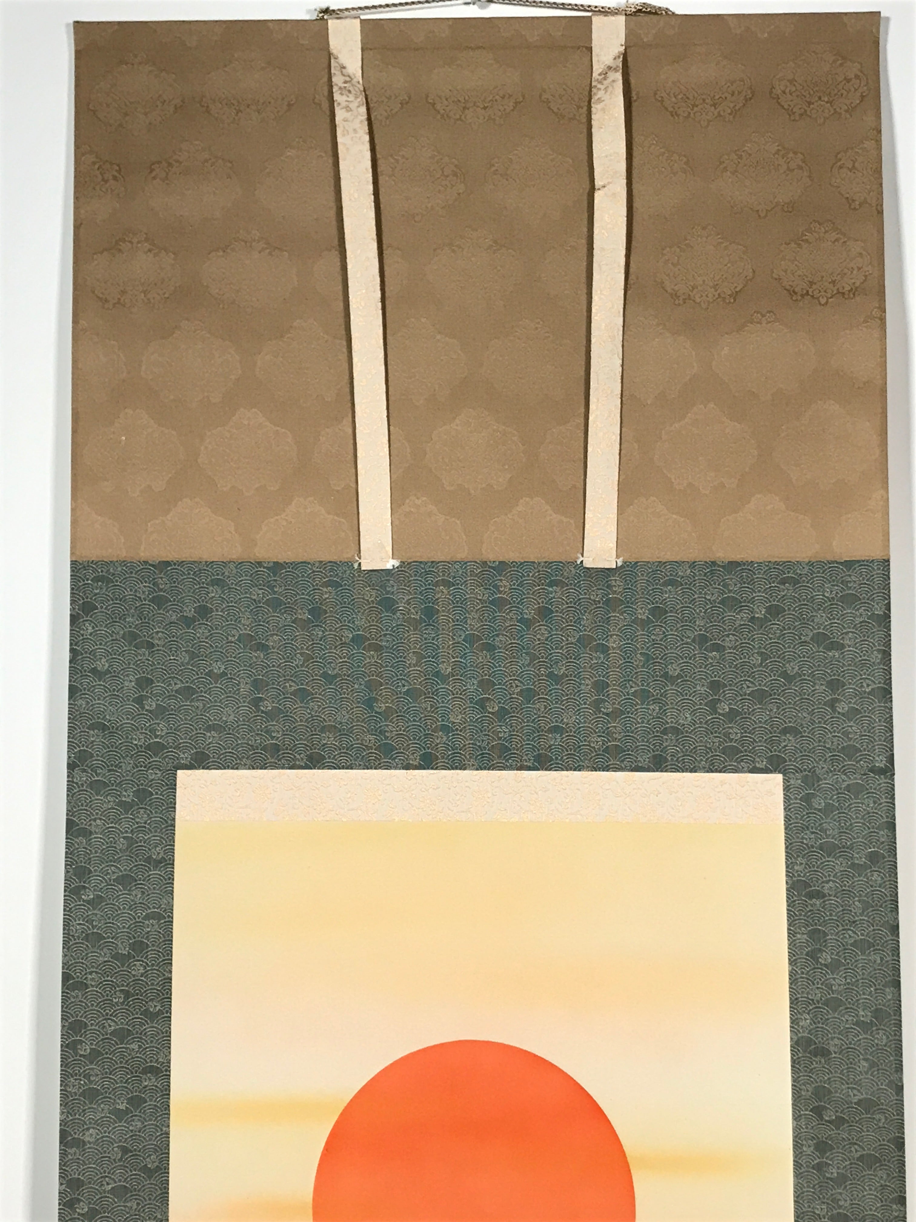 Japanese Hanging Scroll Vtg Sun Rising Calm Waves New Year Kakejiku SC901
