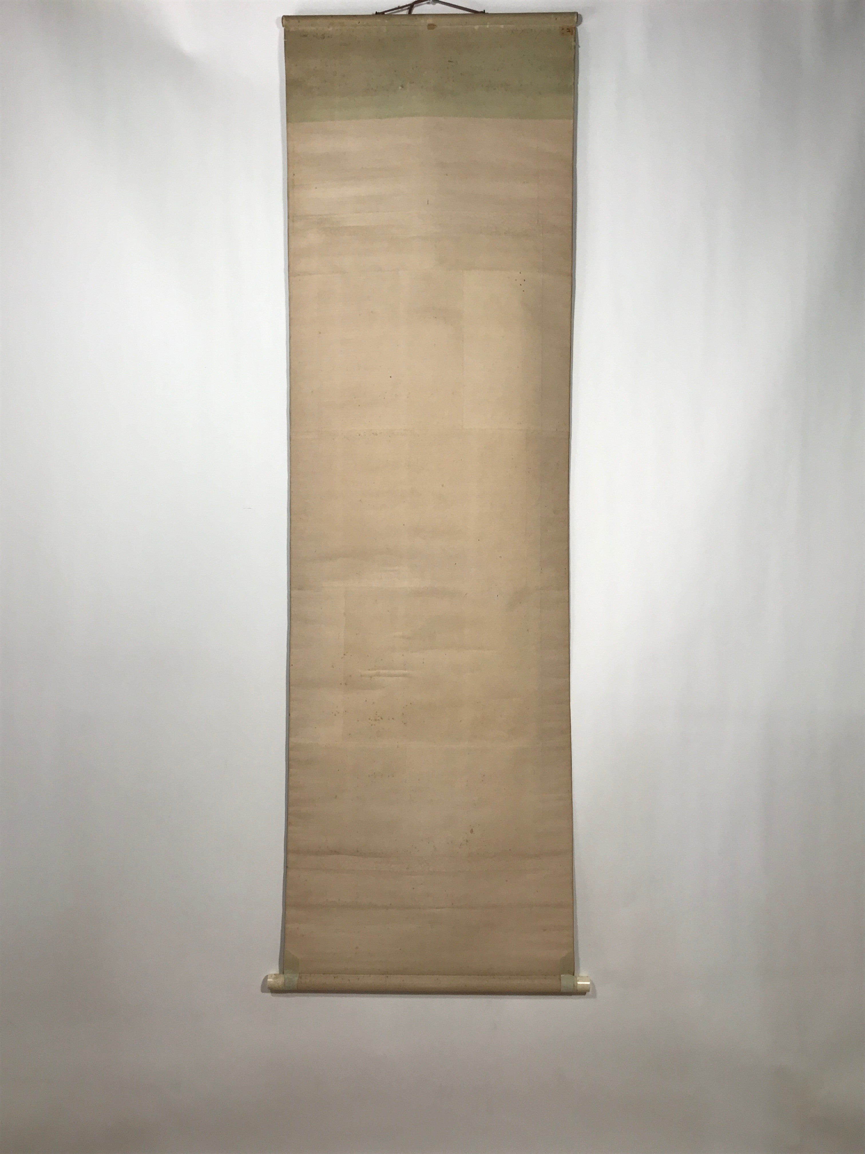 Japanese Hanging Scroll Vtg Three Swimming Carps Black Fish Kakejiku SC817