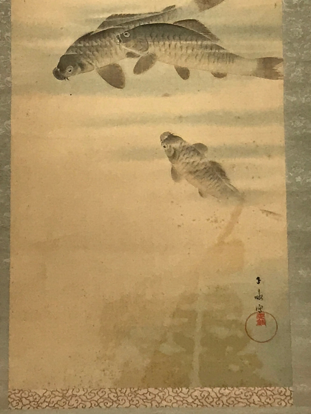 Japanese Hanging Scroll Vtg Three Swimming Carps Black Fish Kakejiku SC817