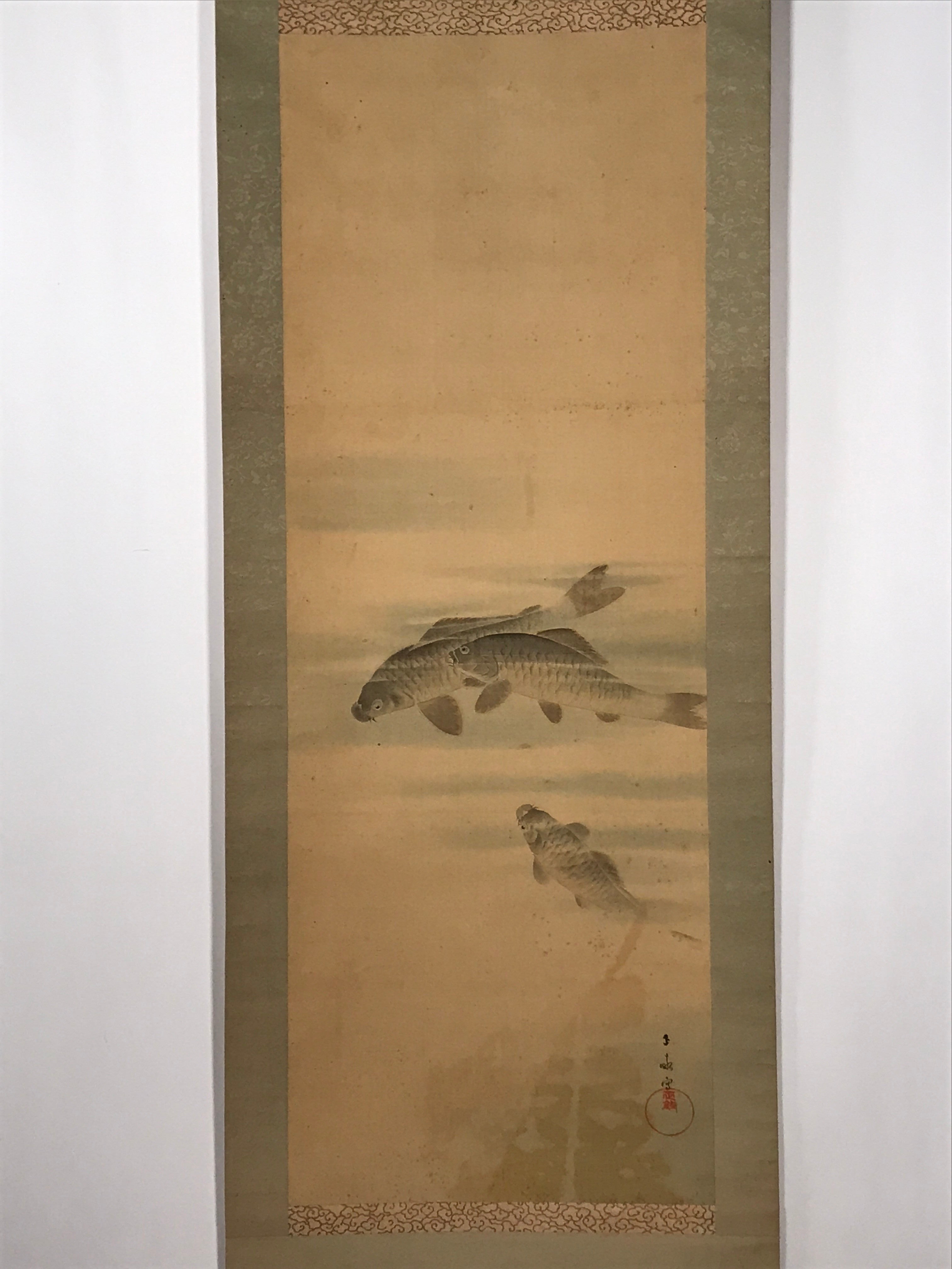 Japanese Hanging Scroll Vtg Three Swimming Carps Black Fish Kakejiku SC817