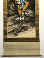 Japanese Hanging Scroll Vtg Tiger Bamboo Color Zodiac Animal Kakejiku SC860