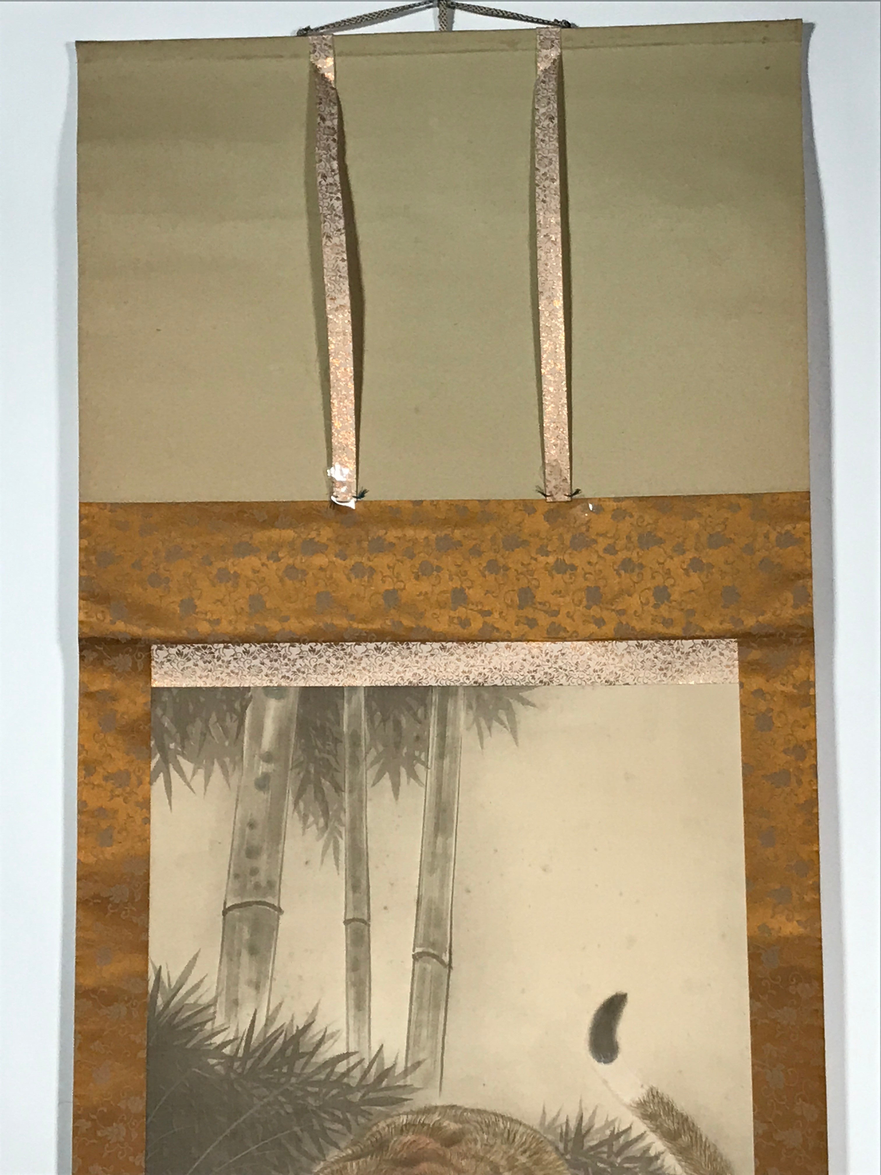 Japanese Hanging Scroll Vtg Tiger Bamboo Forest Zodiac Animal Kakejiku SC828