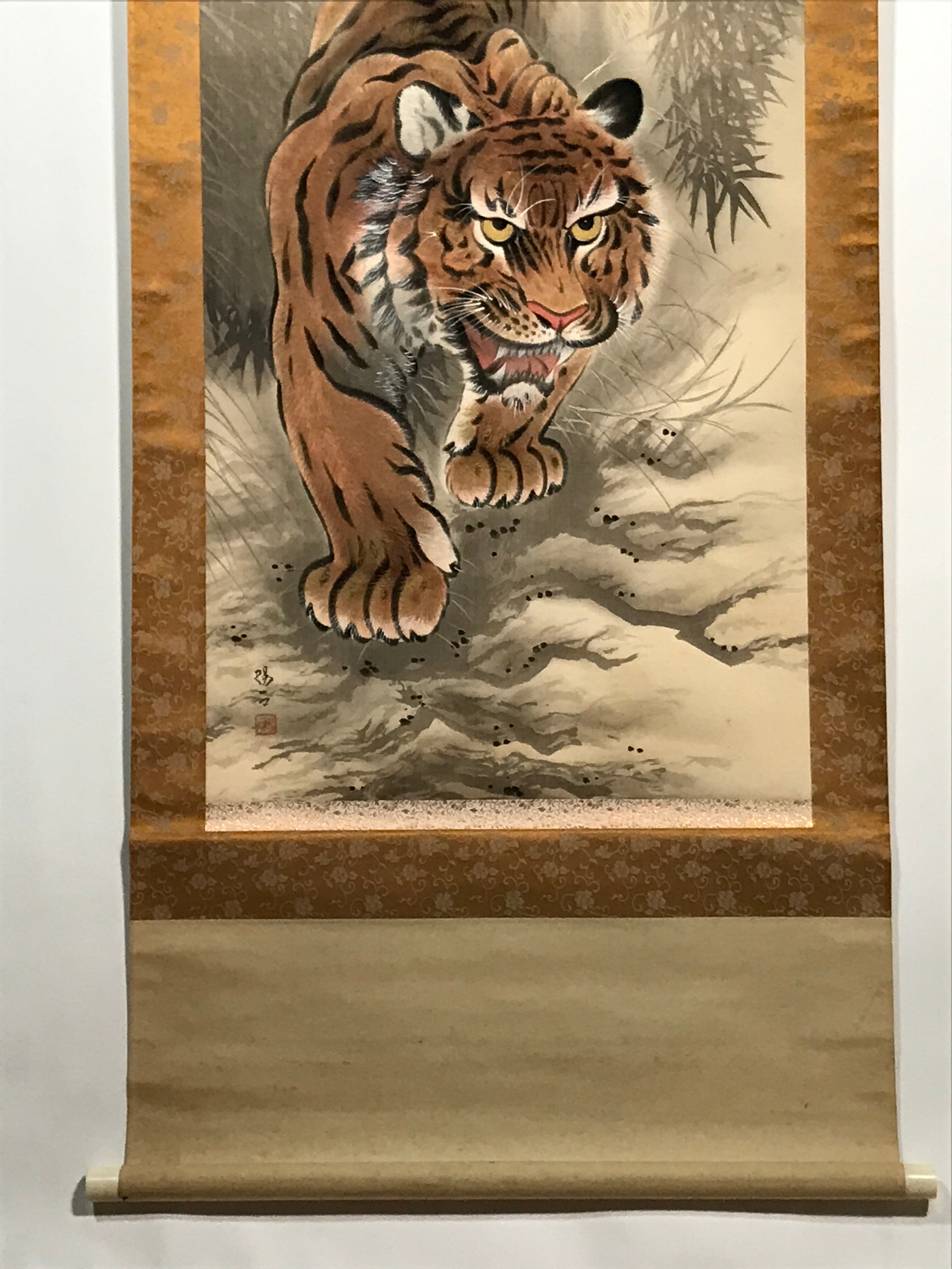 Japanese Hanging Scroll Vtg Tiger Bamboo Forest Zodiac Animal Kakejiku SC828