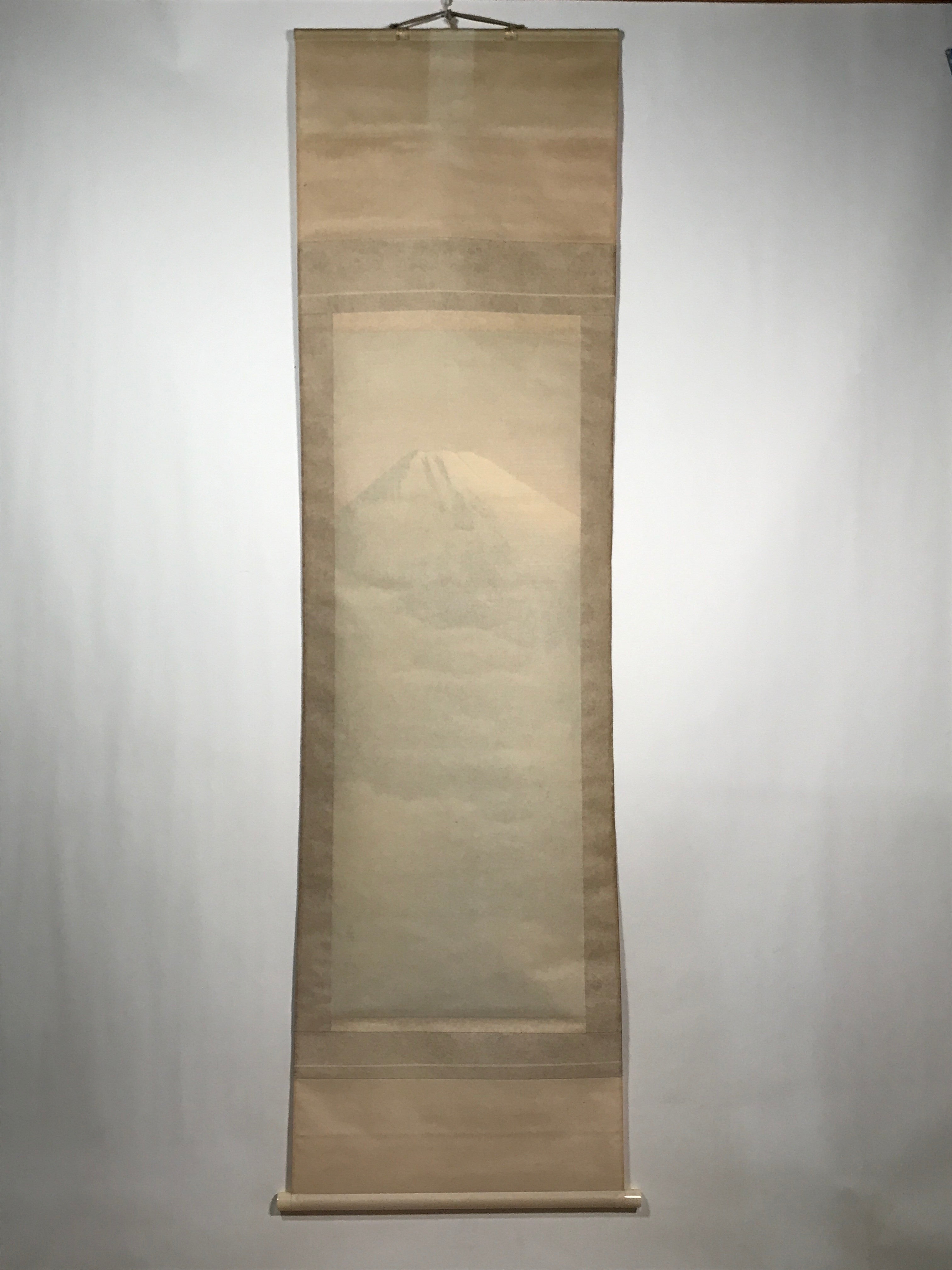 Japanese Hanging Scroll Vtg Yoshii Eiji Fugaku Mt Fuji Clouds Nihonga SC814