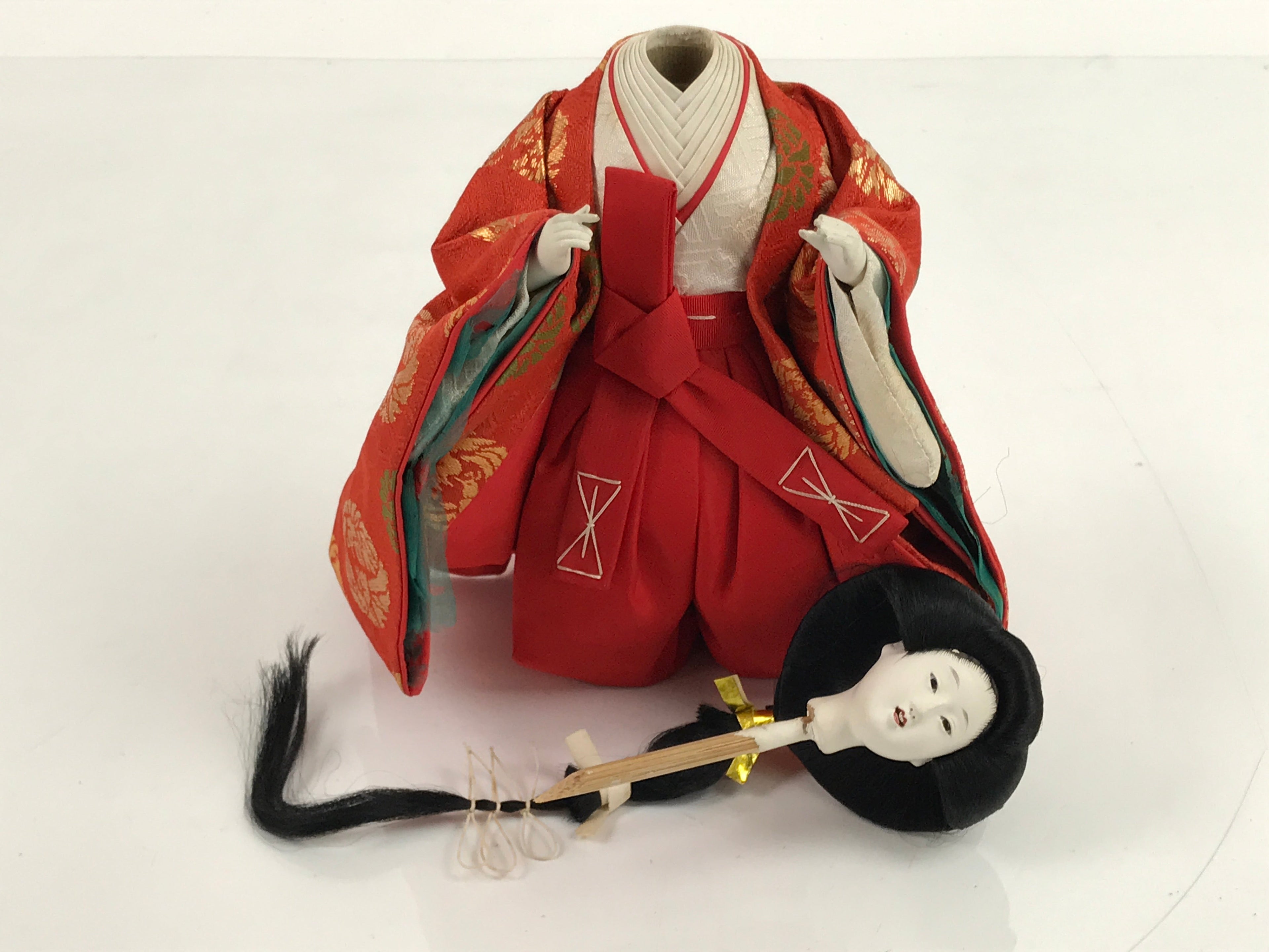 Japanese Hina Doll Girls Day Festival Court Lady Matsuri Wood Silk Kimono ID562