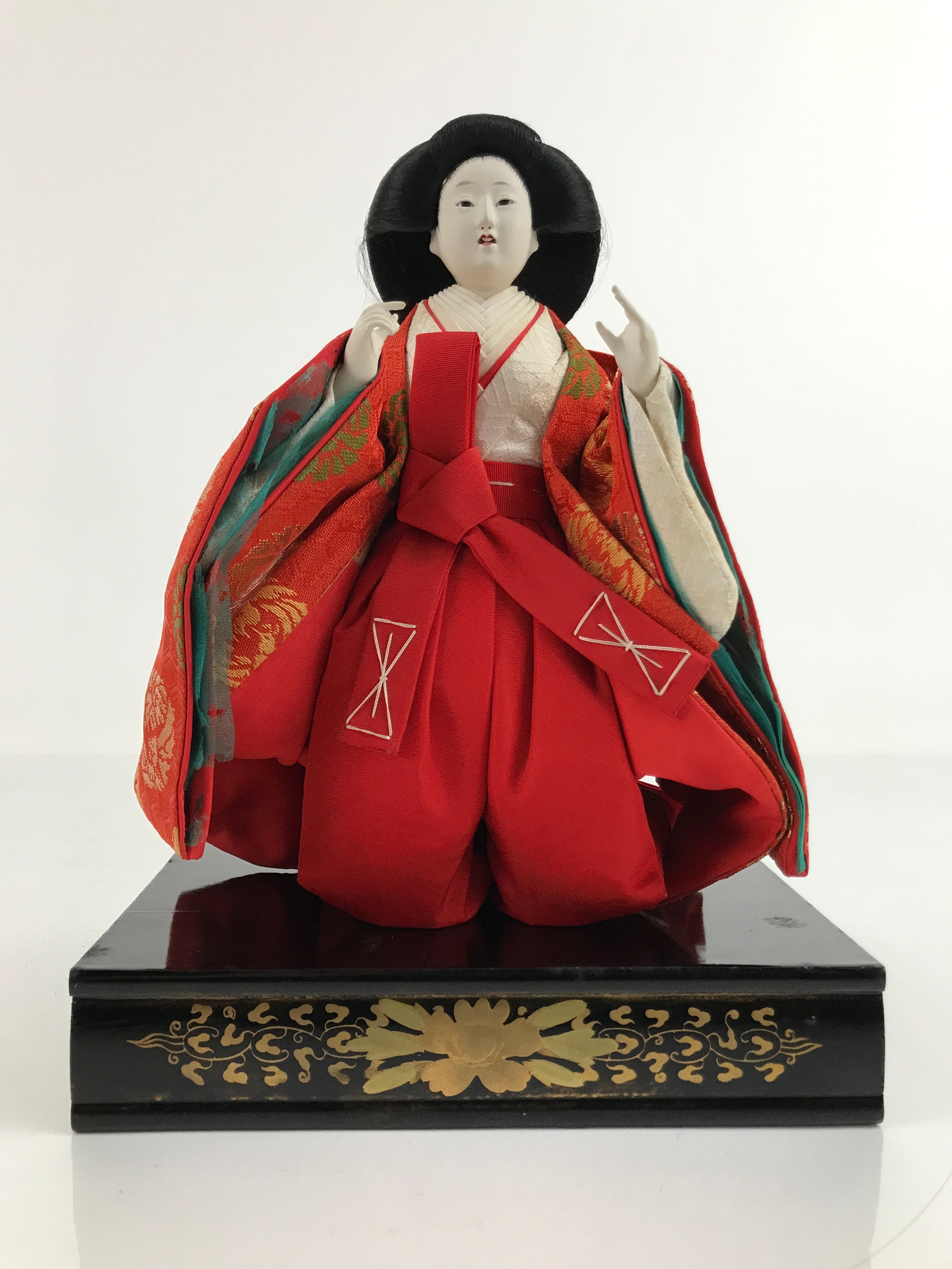 Japanese Hina Doll Girls Day Festival Court Lady Matsuri Wood Silk Kimono ID562