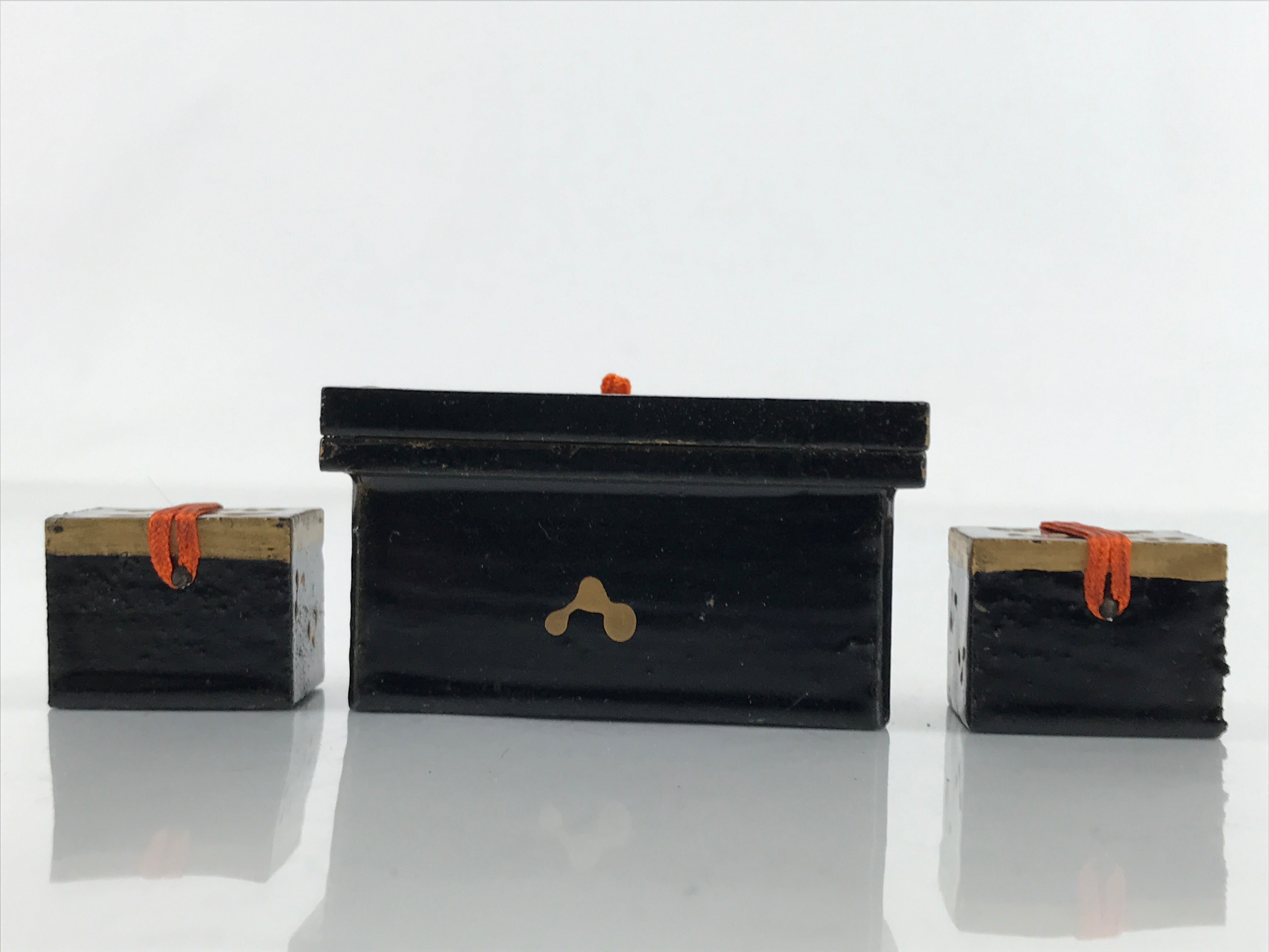 Japanese Hina Doll Nagamochi Clothes Storage Boxes Vtg Black Gold Girl Day ID589