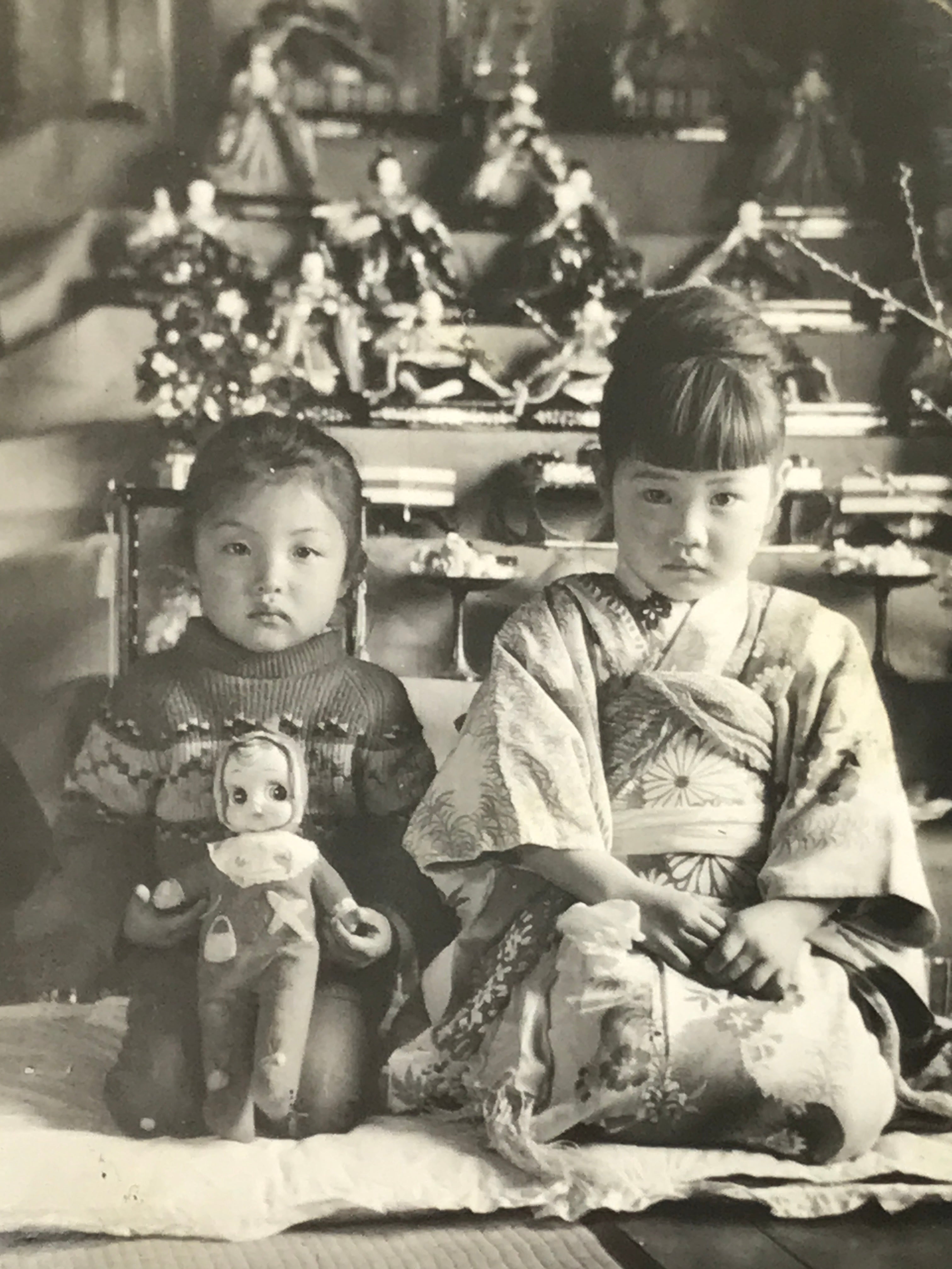 Japanese Hina Matsuri Sisters Photograph Doll Festival Kimono Black White PH251