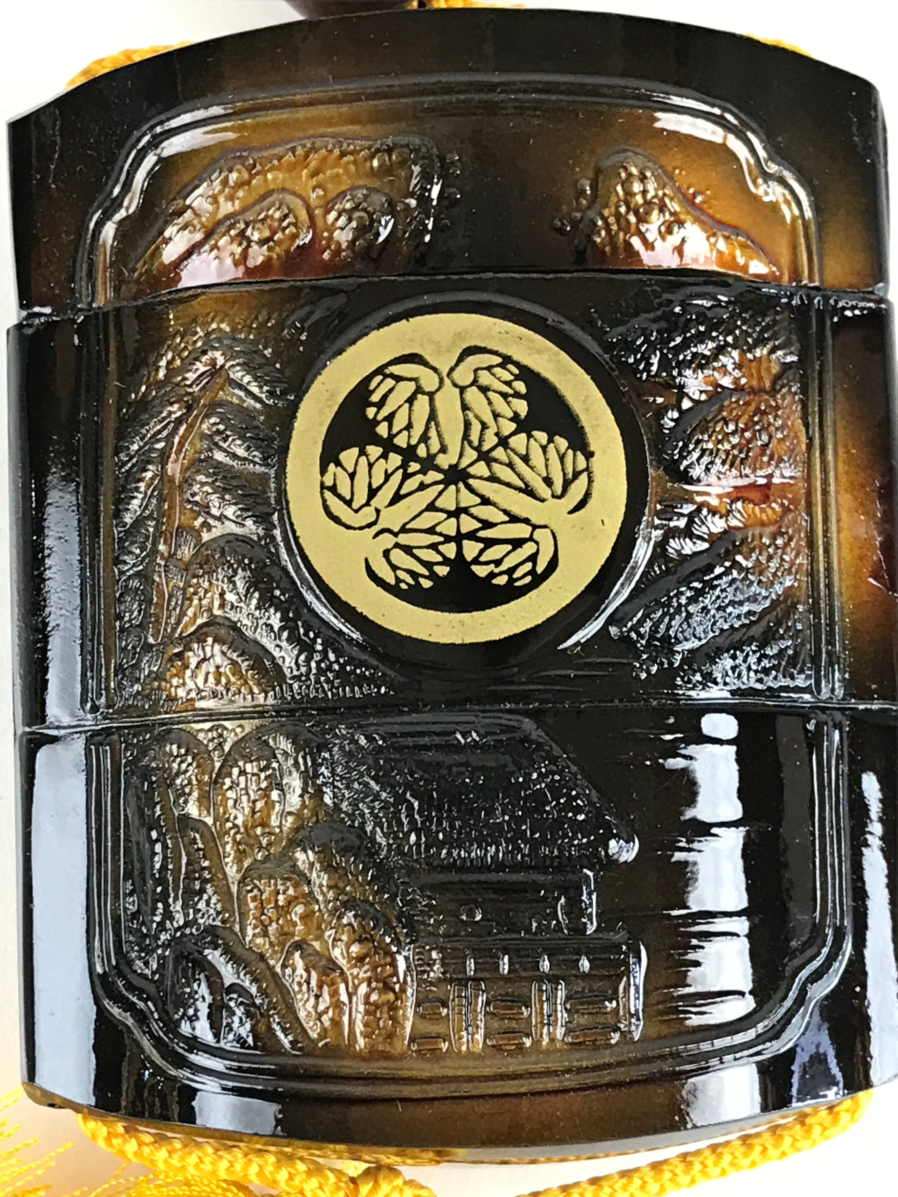 Japanese Inro Portable Container Medicine Case Vtg Aoi Crest Crane Black Gold JK508