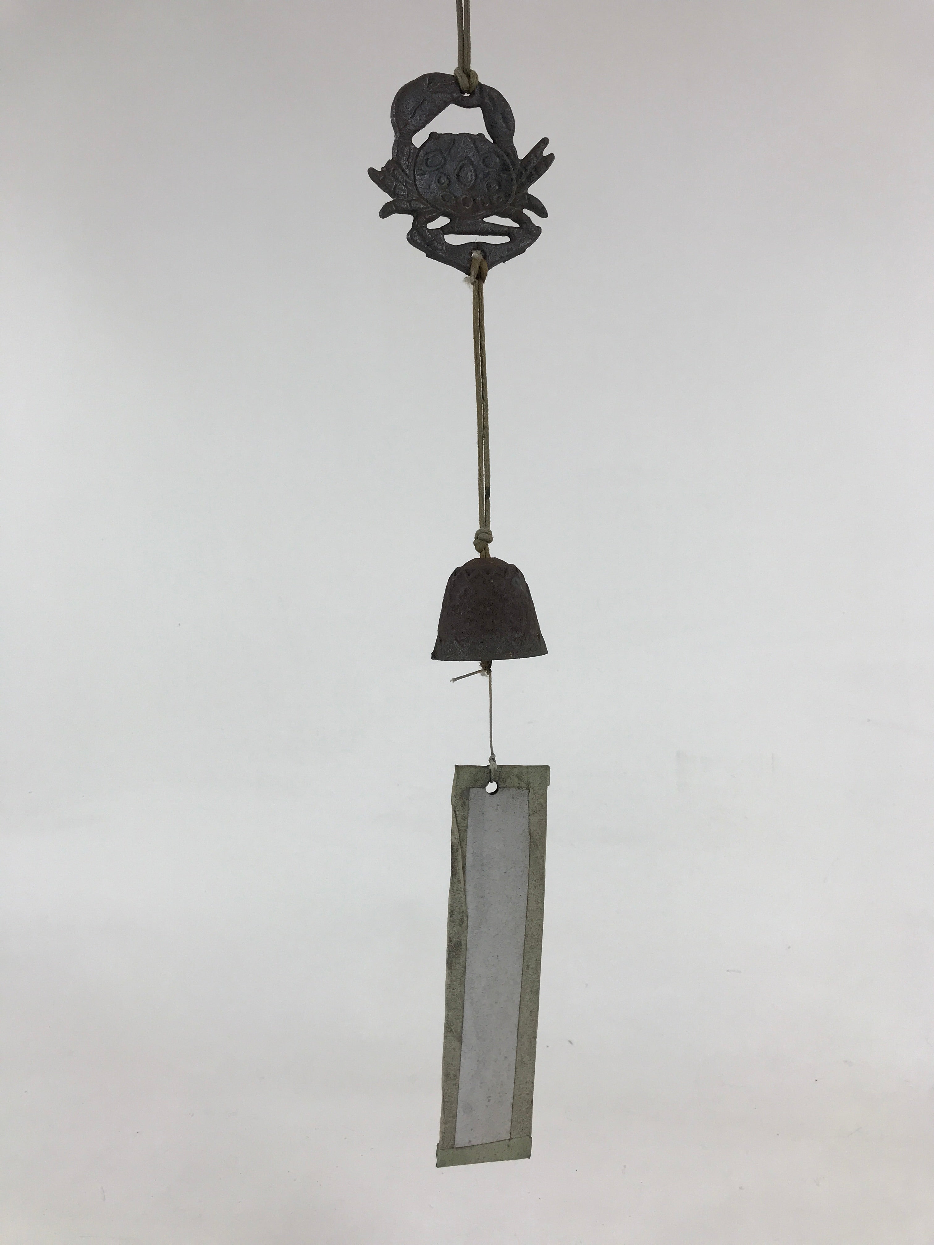 Japanese Iron Furin Wind Chime Tetsurin Vtg Crab Brown String Paper DR489