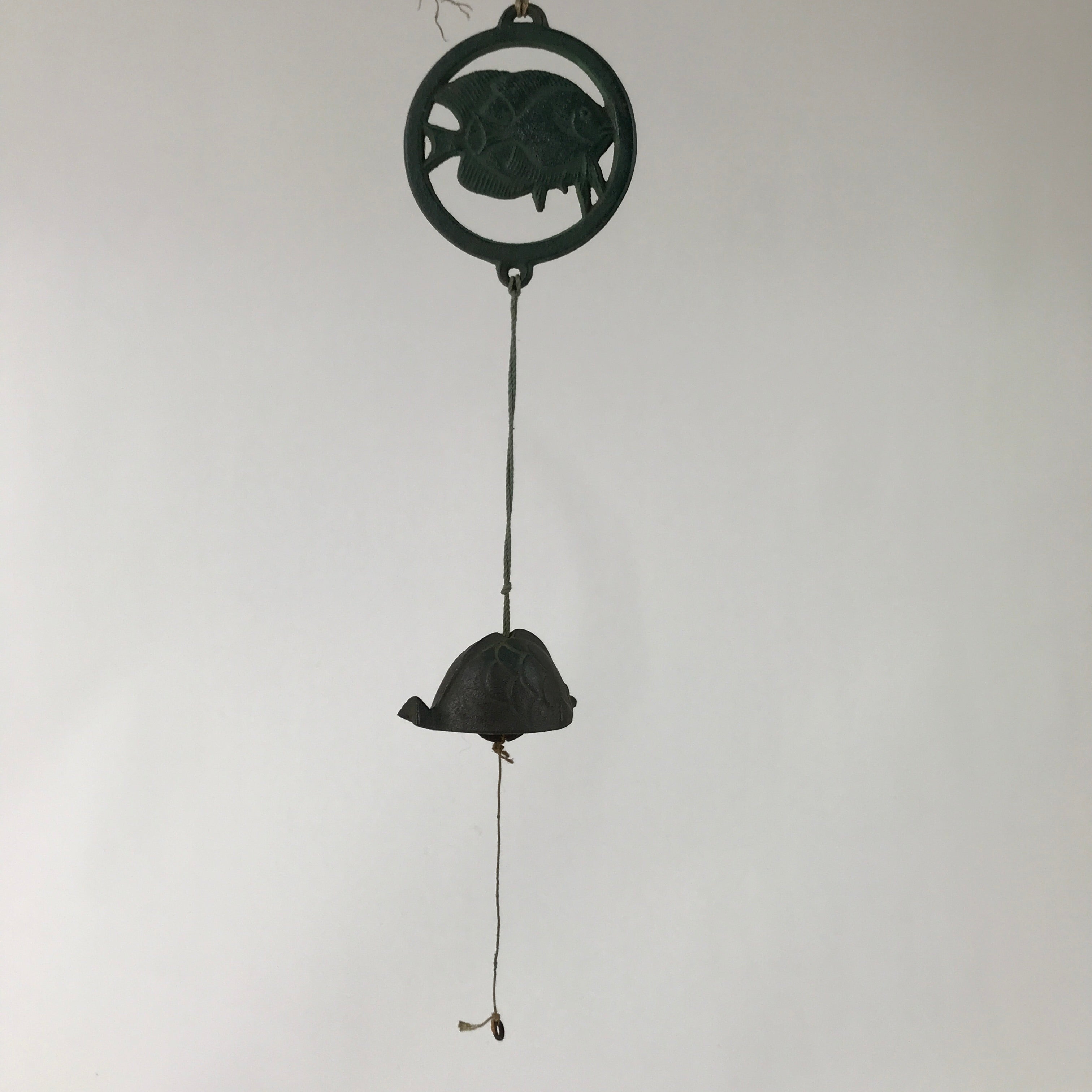 Japanese Iron Furin Wind Chime Tetsurin Vtg Green Bell Palette Fish Charm DR565
