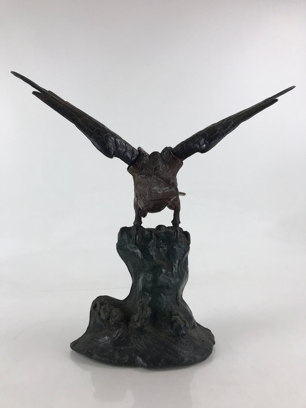 Japanese Iron Hawk Statue Vtg Good Fortune Happiness Auspicious Sculpture BD914