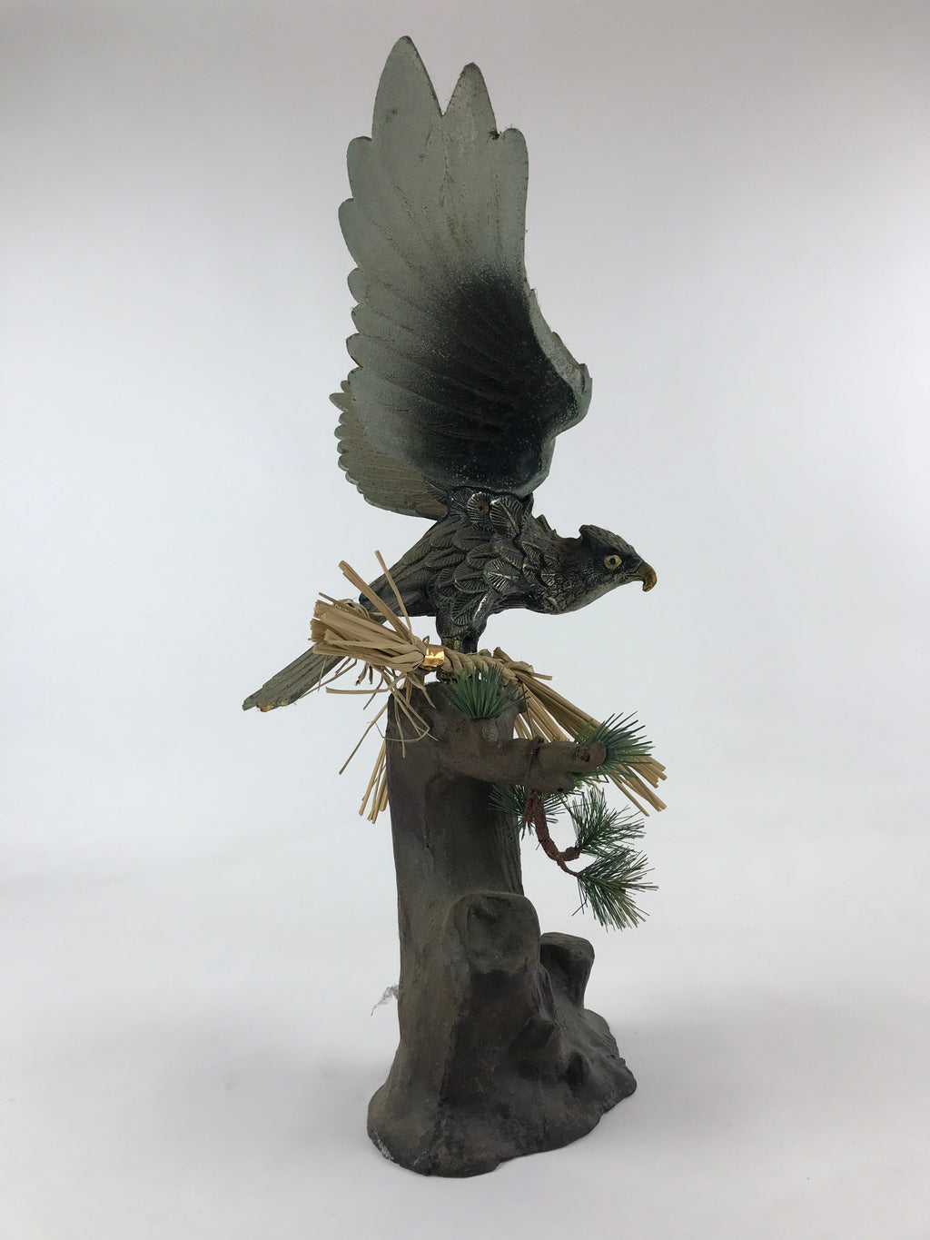 Japanese Iron Hawk Stature Vtg Good Fortune Happiness Auspicious Figurine BD893
