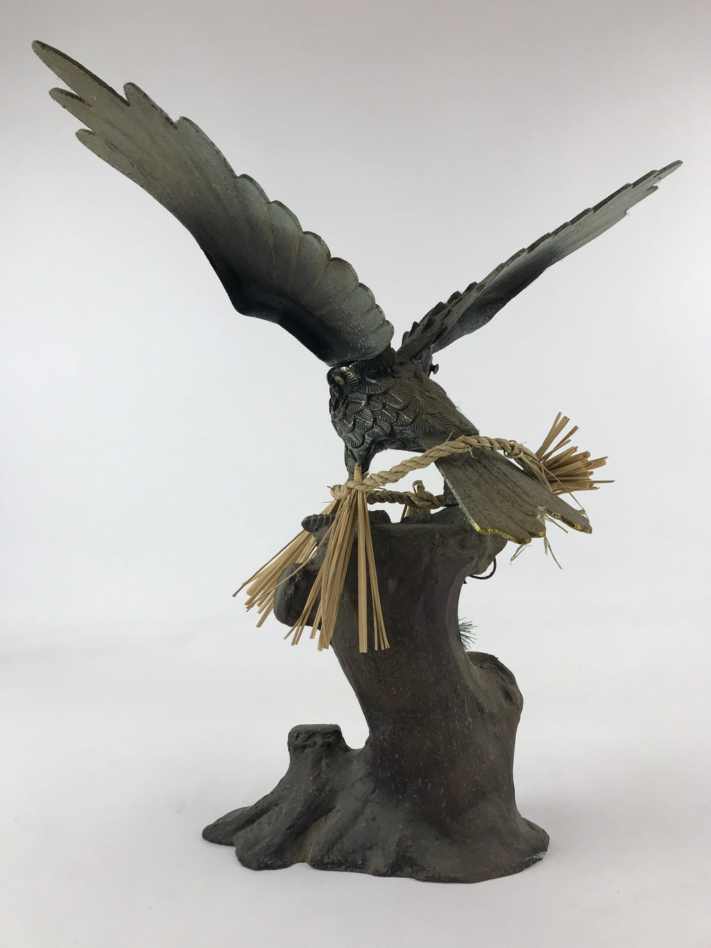 Japanese Iron Hawk Stature Vtg Good Fortune Happiness Auspicious Figurine BD893