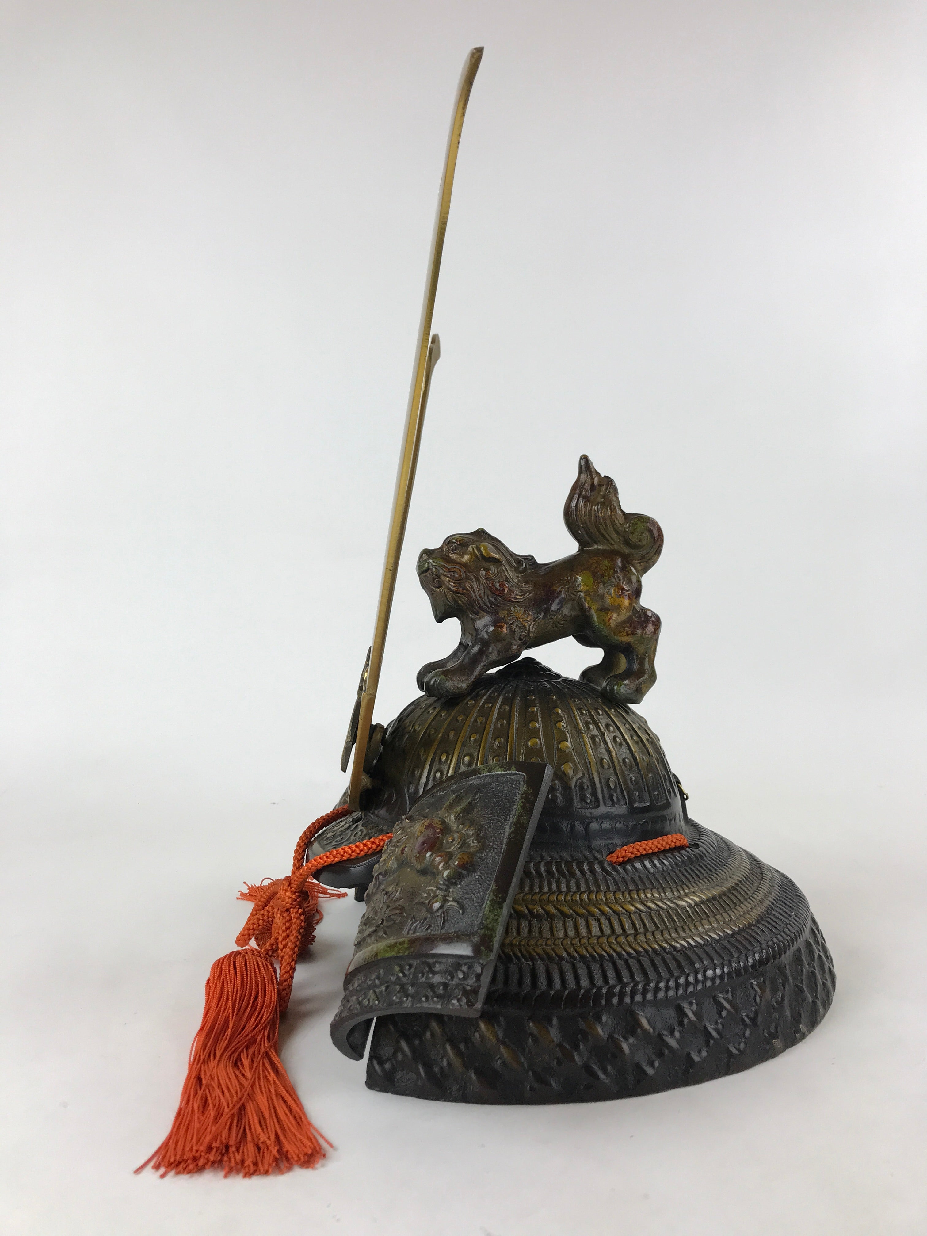 Japanese Iron Kabuto Samurai Helmet Display Vtg Yoshitsune Style Okimono BD937