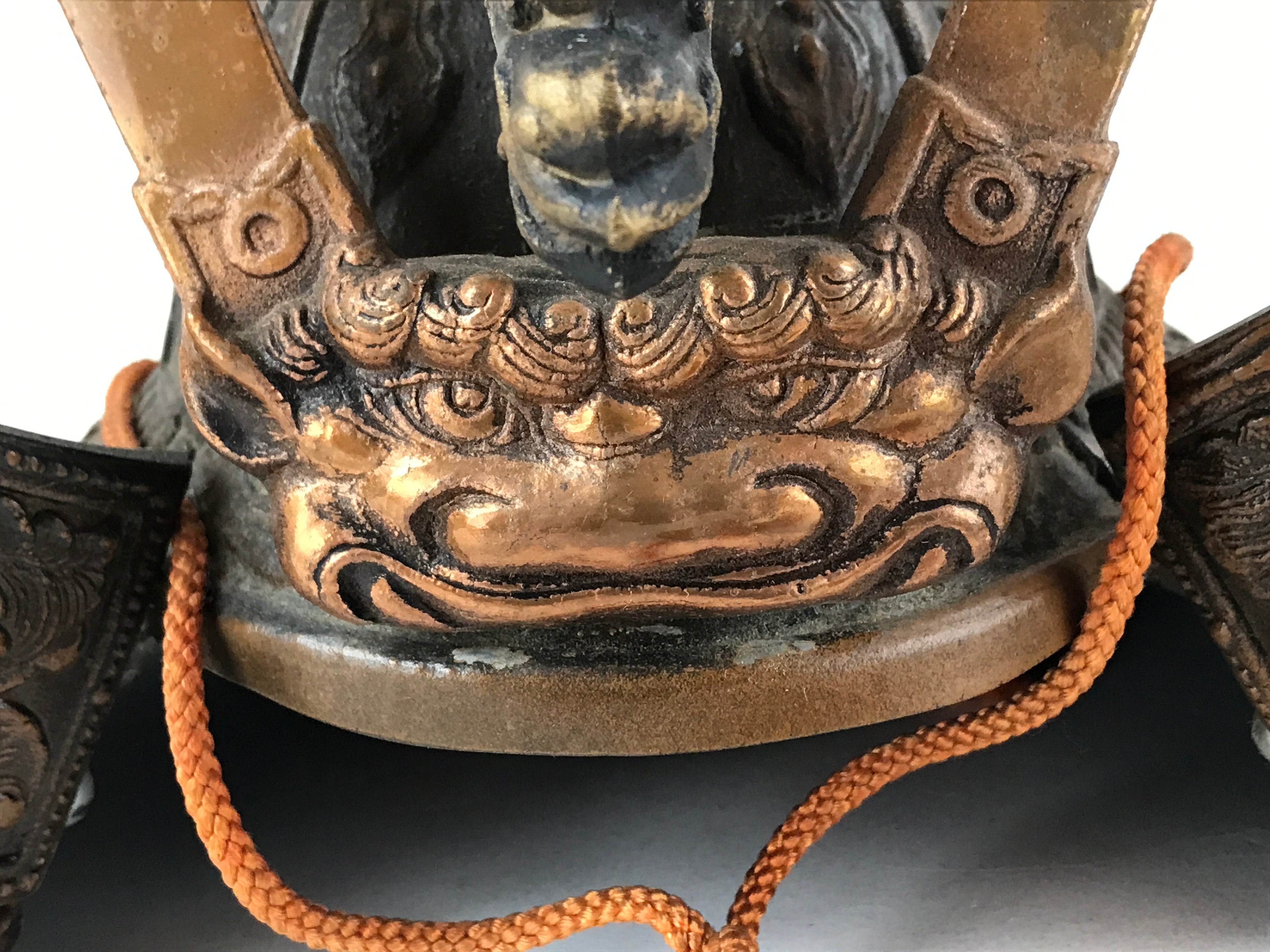 Japanese Iron Kabuto Samurai Helmet Display Vtg Yoshitsune Style Okimono ID548