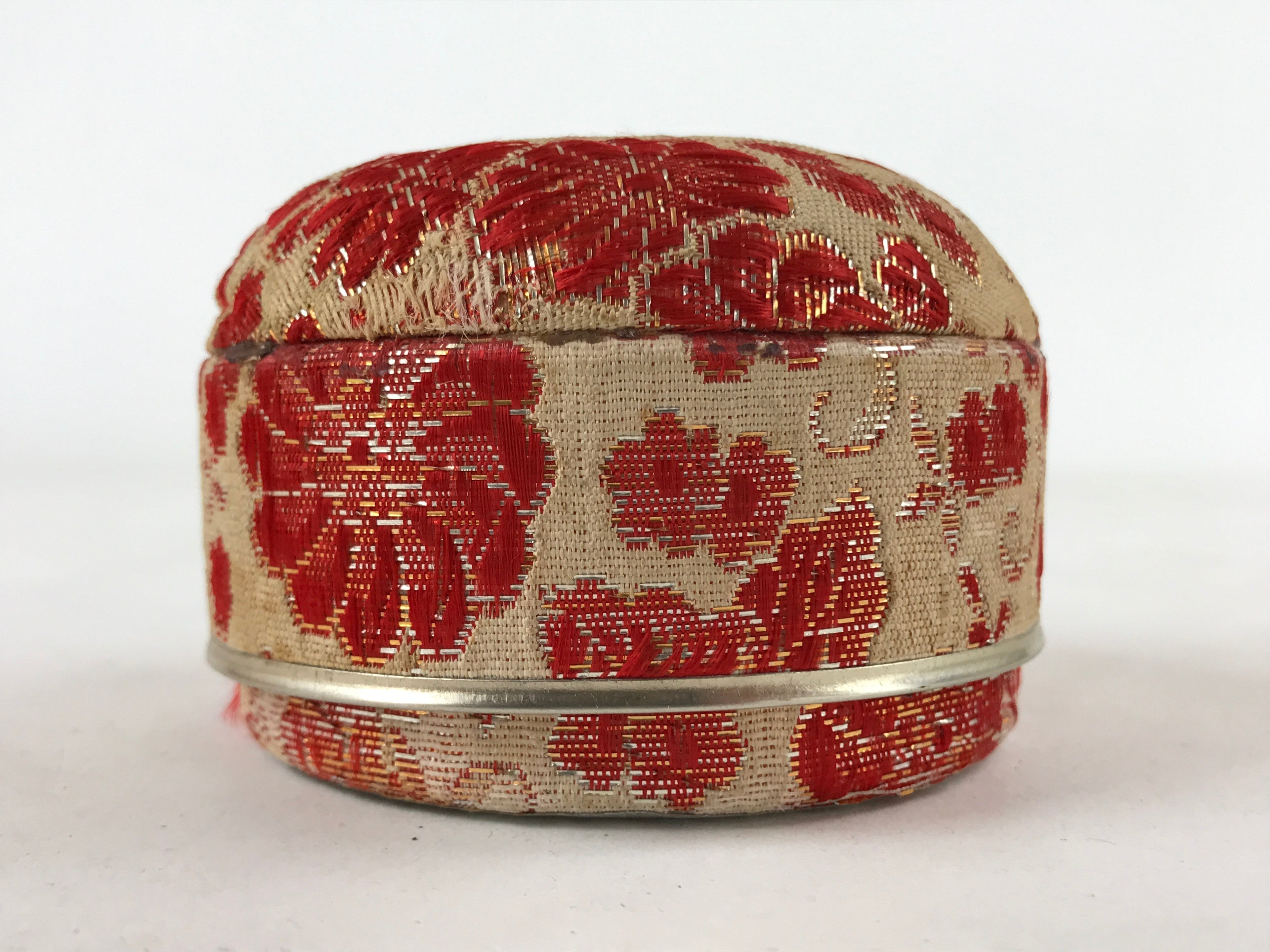 Japanese Kimono Fabric Trinket Box Vtg Round Padded Lid Komono Ire Red JK665