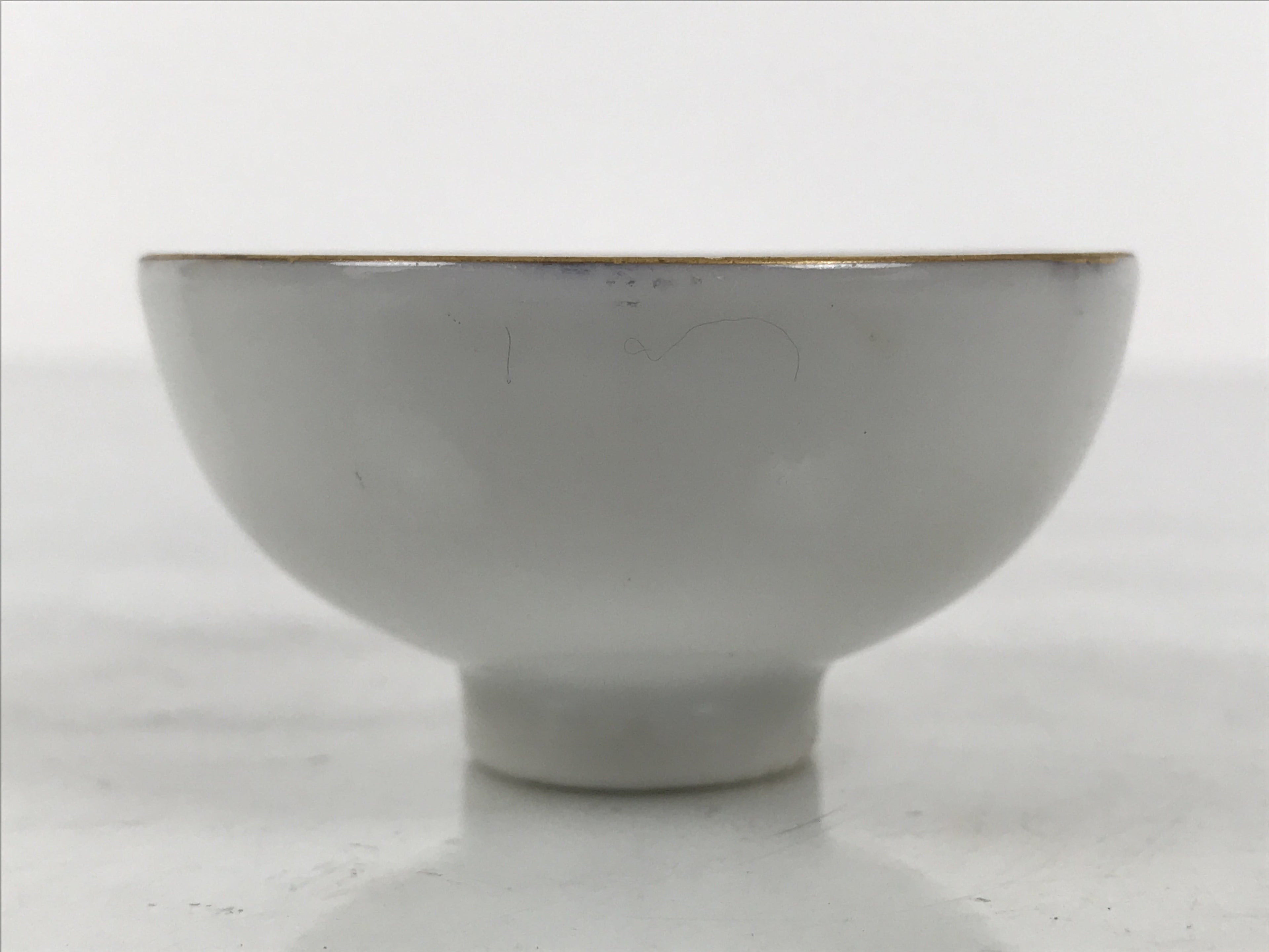 Japanese Kutani Imari Porcelain Sake Cup Vtg Tsubomi Ochoko Court Carriage G321