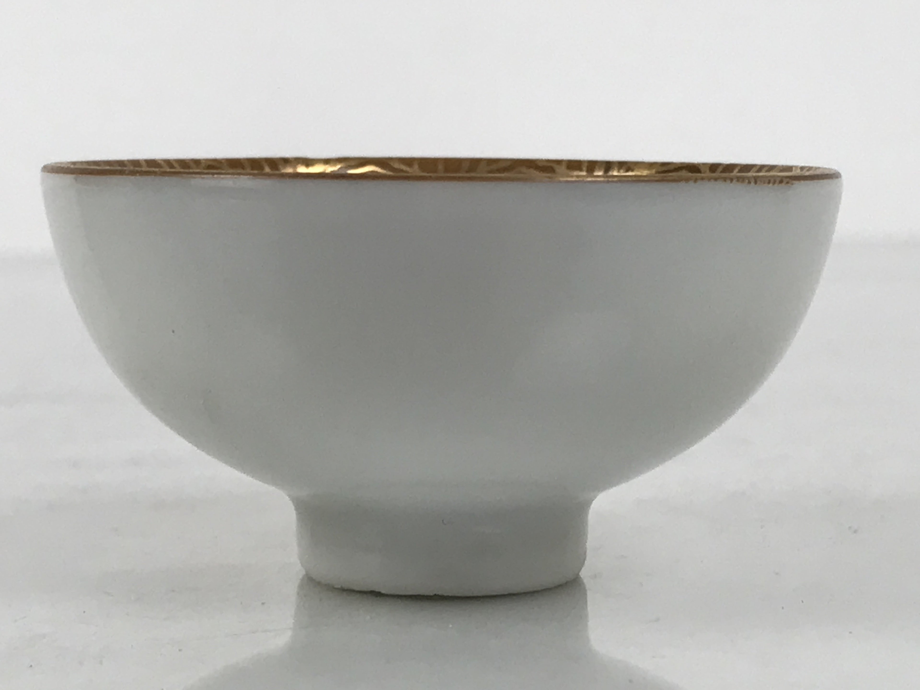 Japanese Kutani Imari Porcelain Sake Cup Vtg Tsubomi Ochoko Court Carriage G323