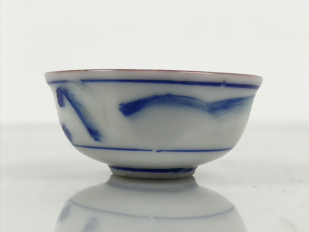 Japanese Kutani Imari Porcelain Sake Cup Vtg Tsubomi Ochoko Mountain Temple G343