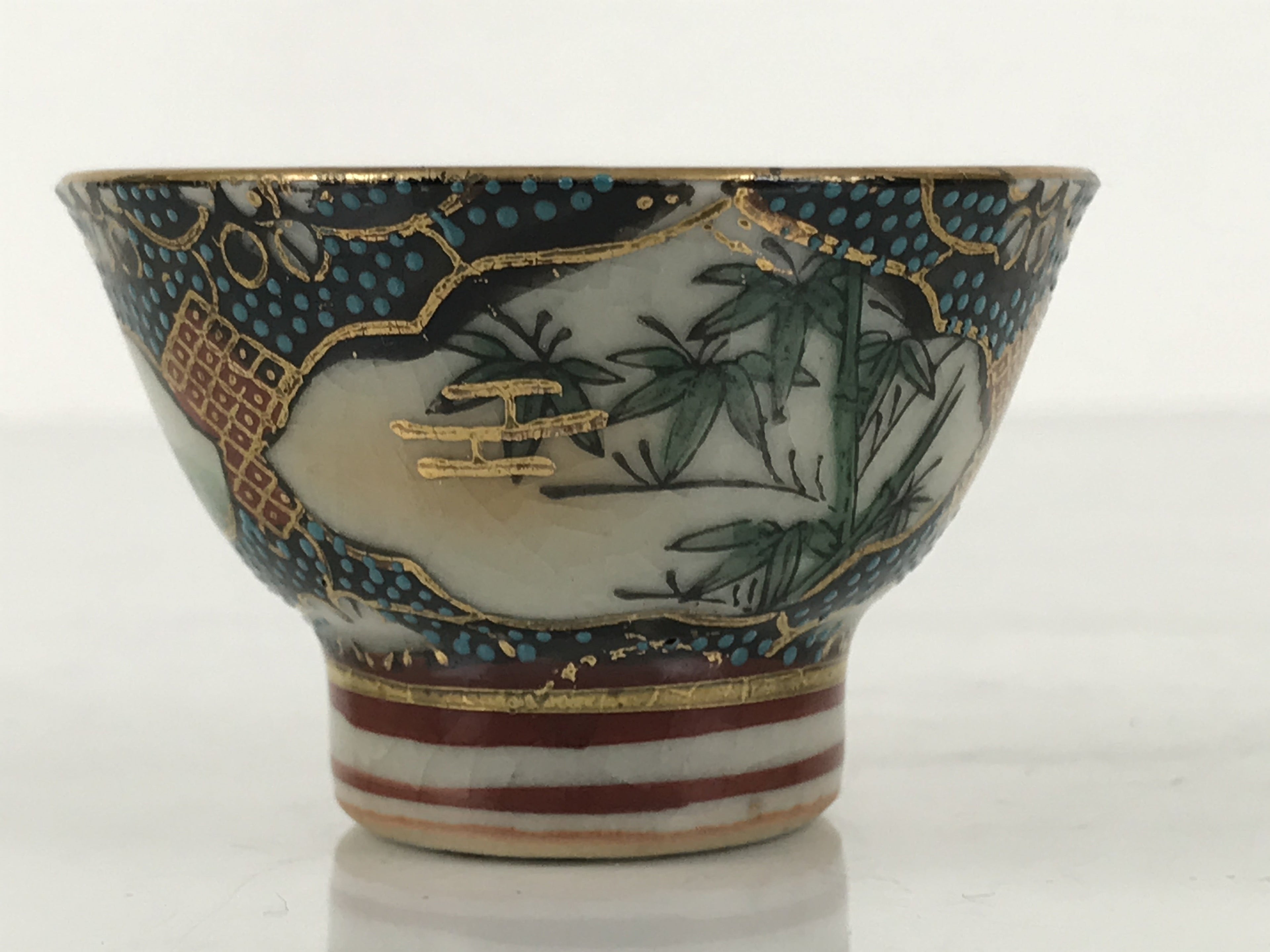Japanese Kutani Imari Porcelain Sake Cup Vtg Wan Ochoko Pine Plum Bamboo G333