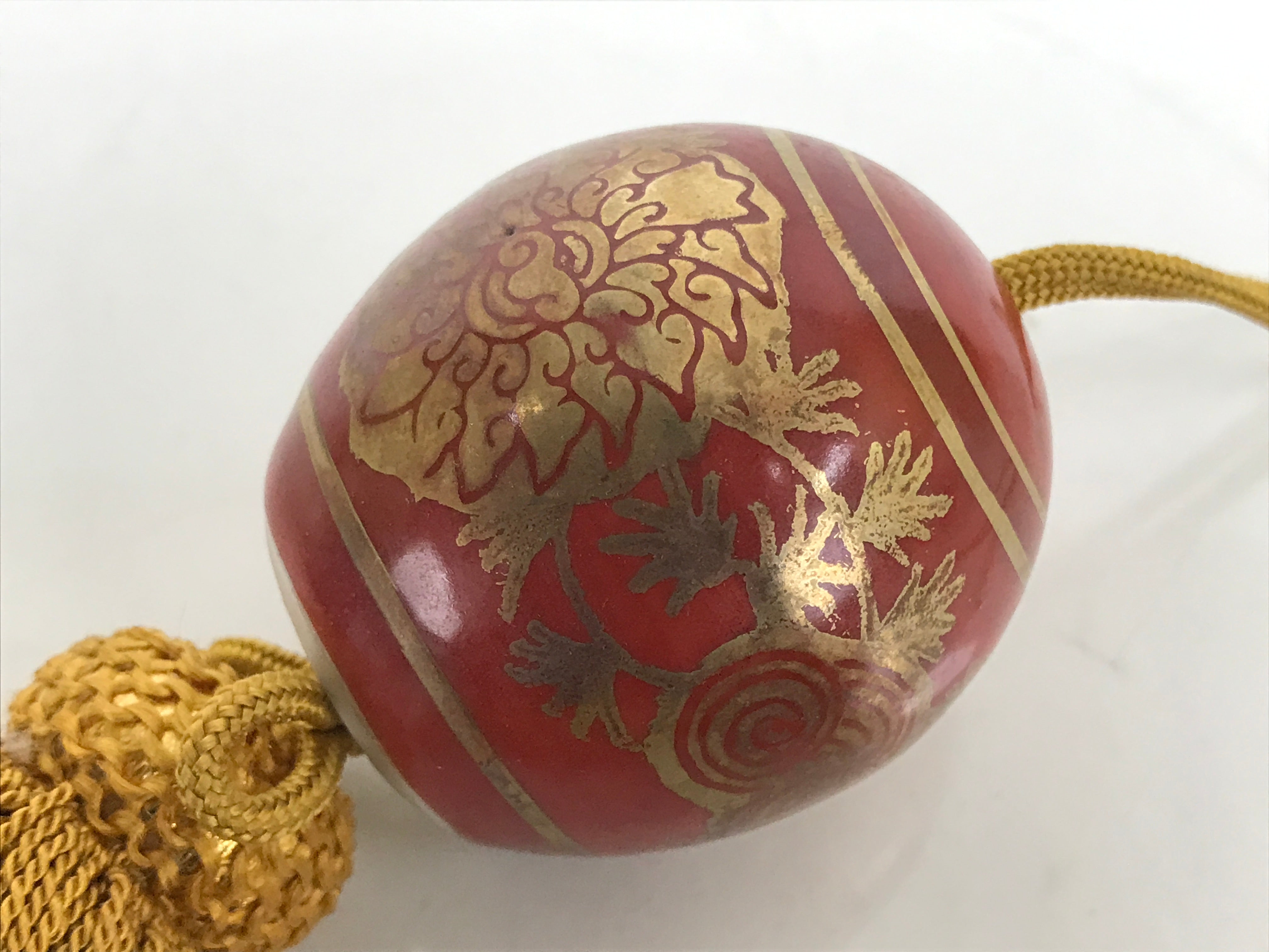 Japanese Kutani Porcelain Hanging Scroll Weights Fuchin Kakejiku Red Gold FC346