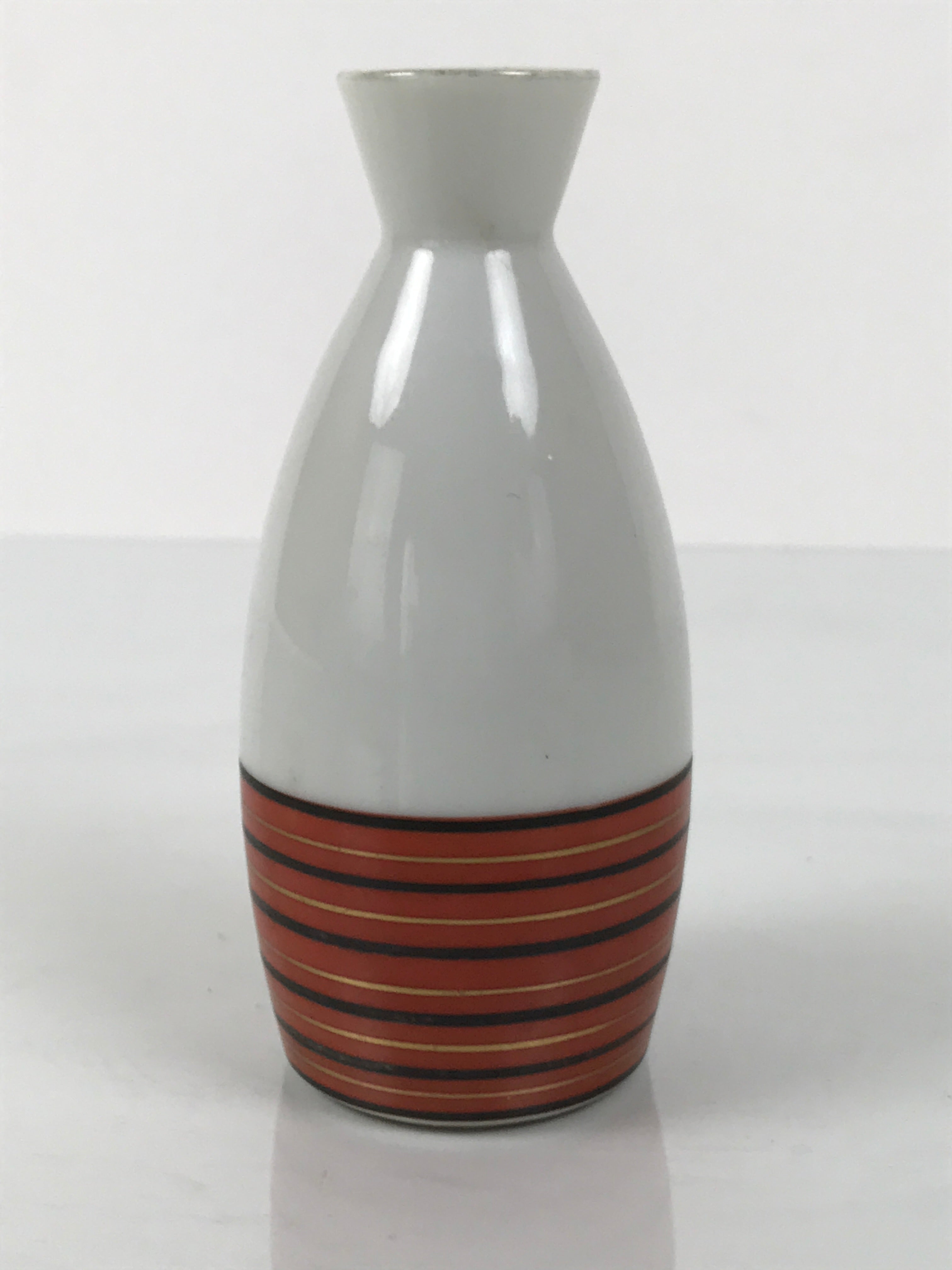 Japanese Kutani Porcelain Sake Bottle Tokkuri Vtg White Red Gold Lines TS843