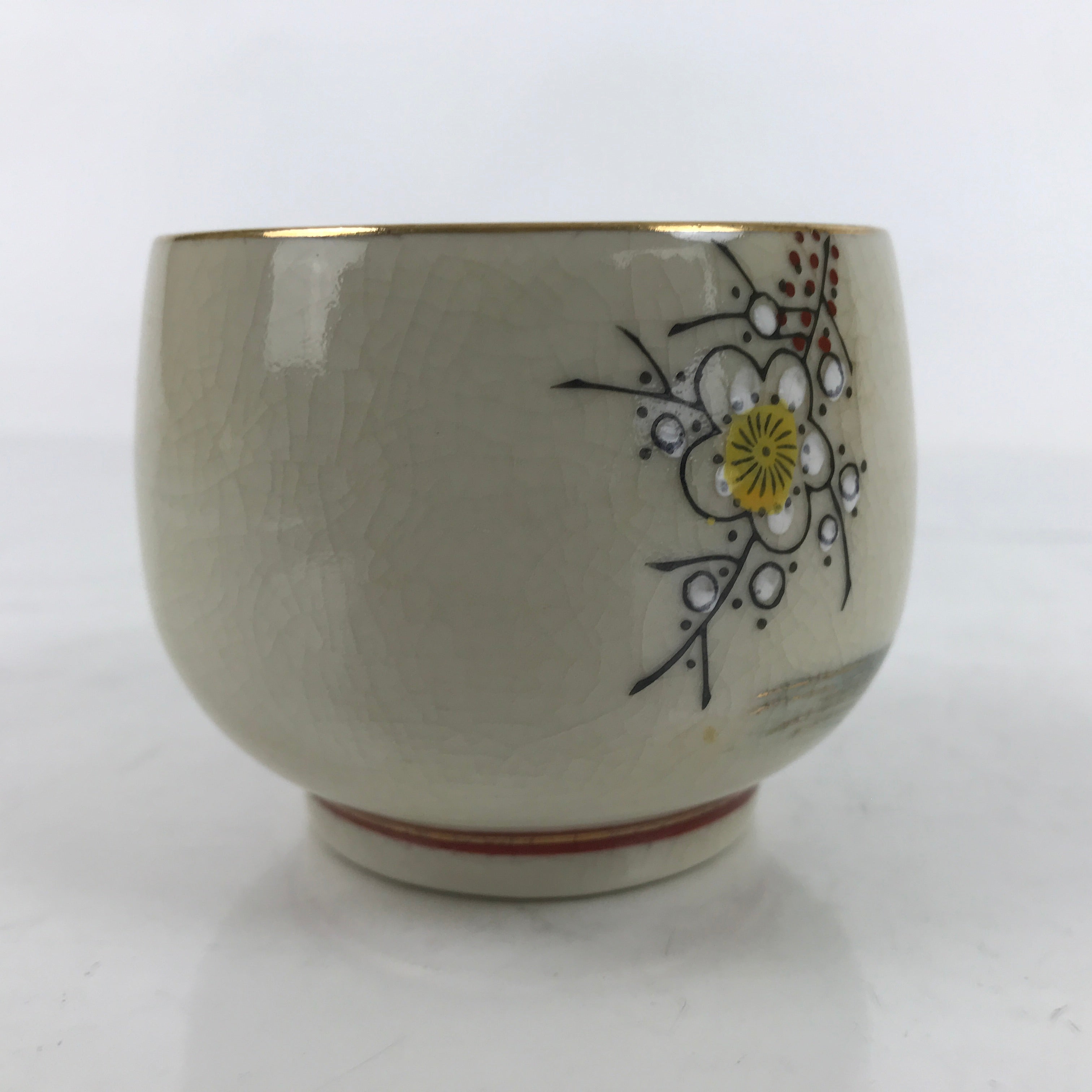 Japanese Kutani Porcelain Teacup Vtg Ducks Plum Blossom Beige Red Yunomi TC516