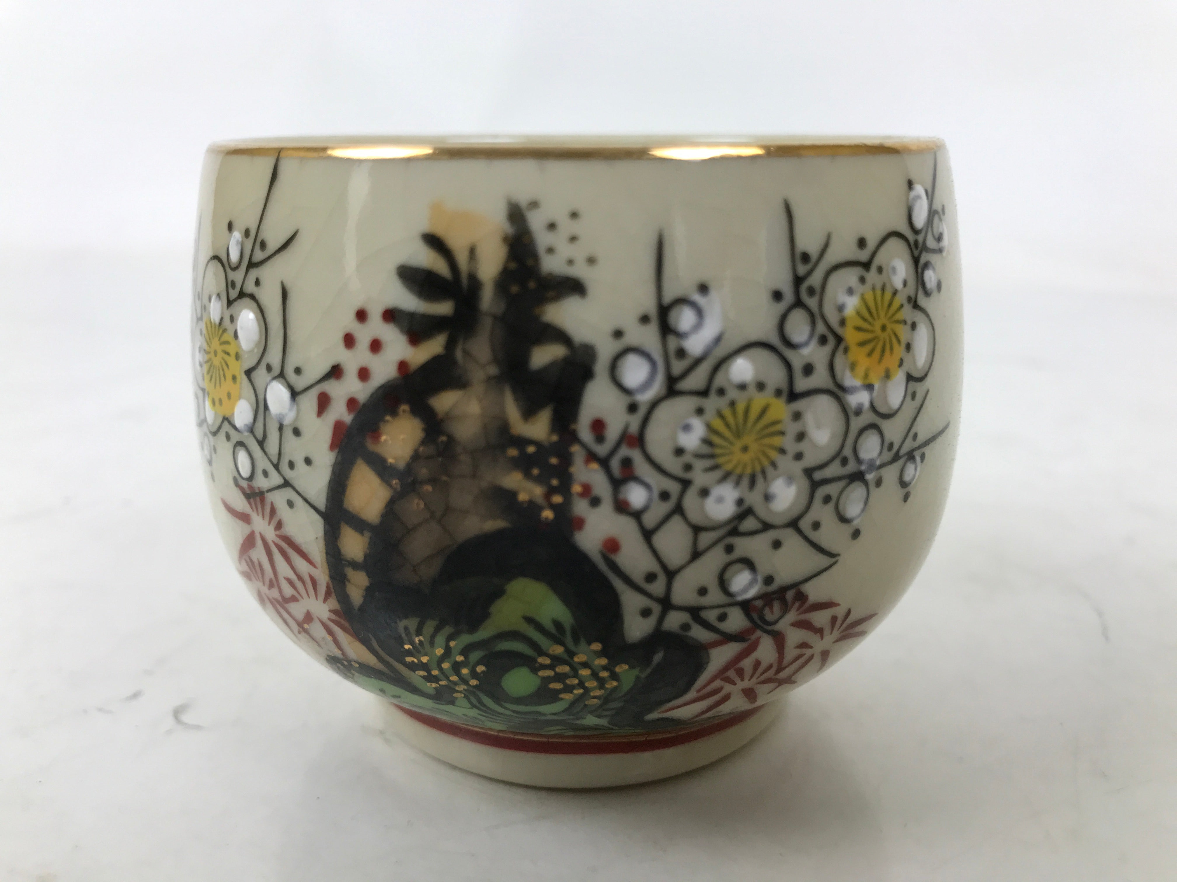 Japanese Kutani Porcelain Teacup Vtg Ducks Plum Blossom Beige Red Yunomi TC596