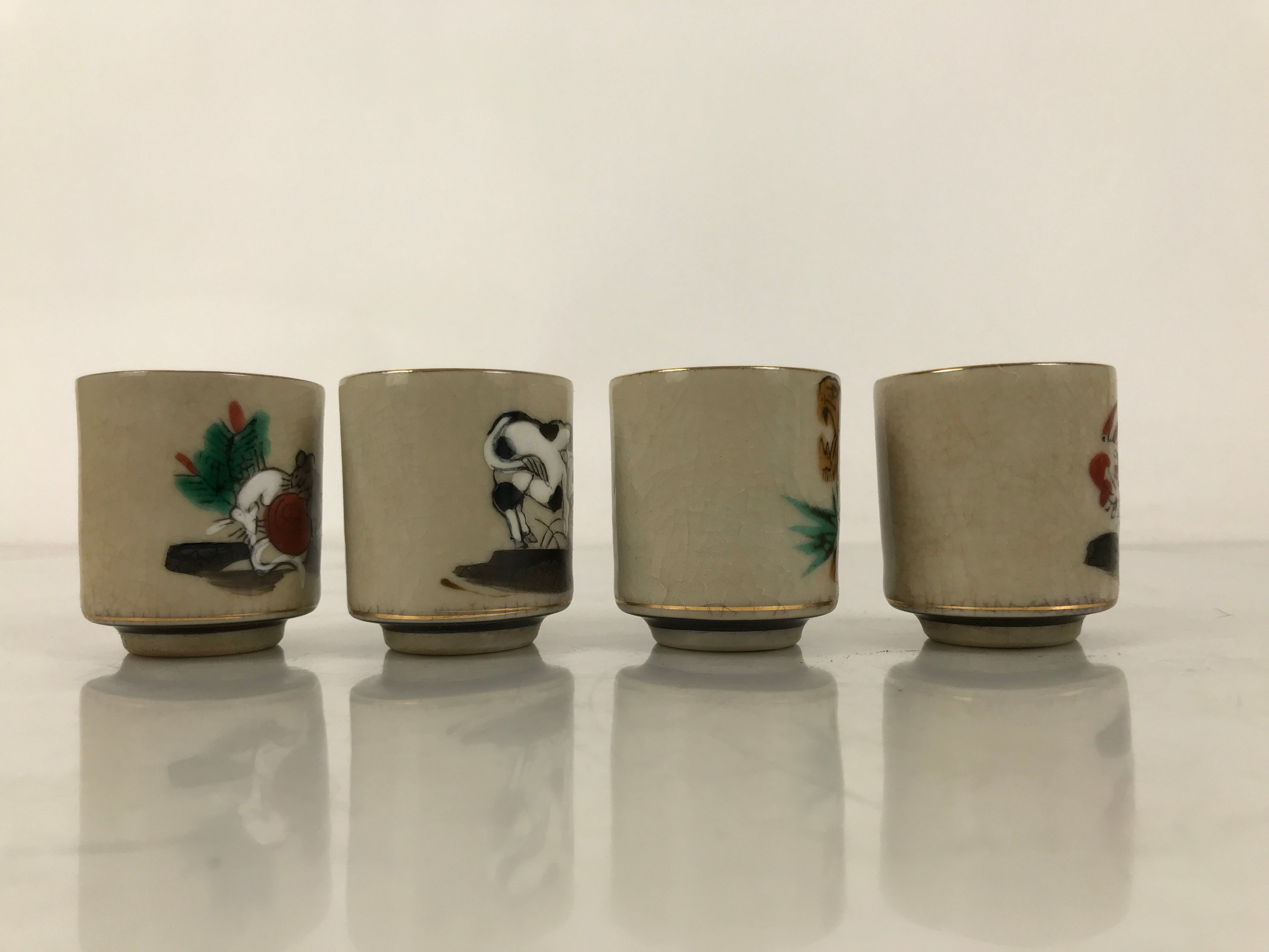 Japanese Kutani Ware Ceramic Sake Cup 12pc Set Vtg Guinomi Sakazuki Zodiac PX773