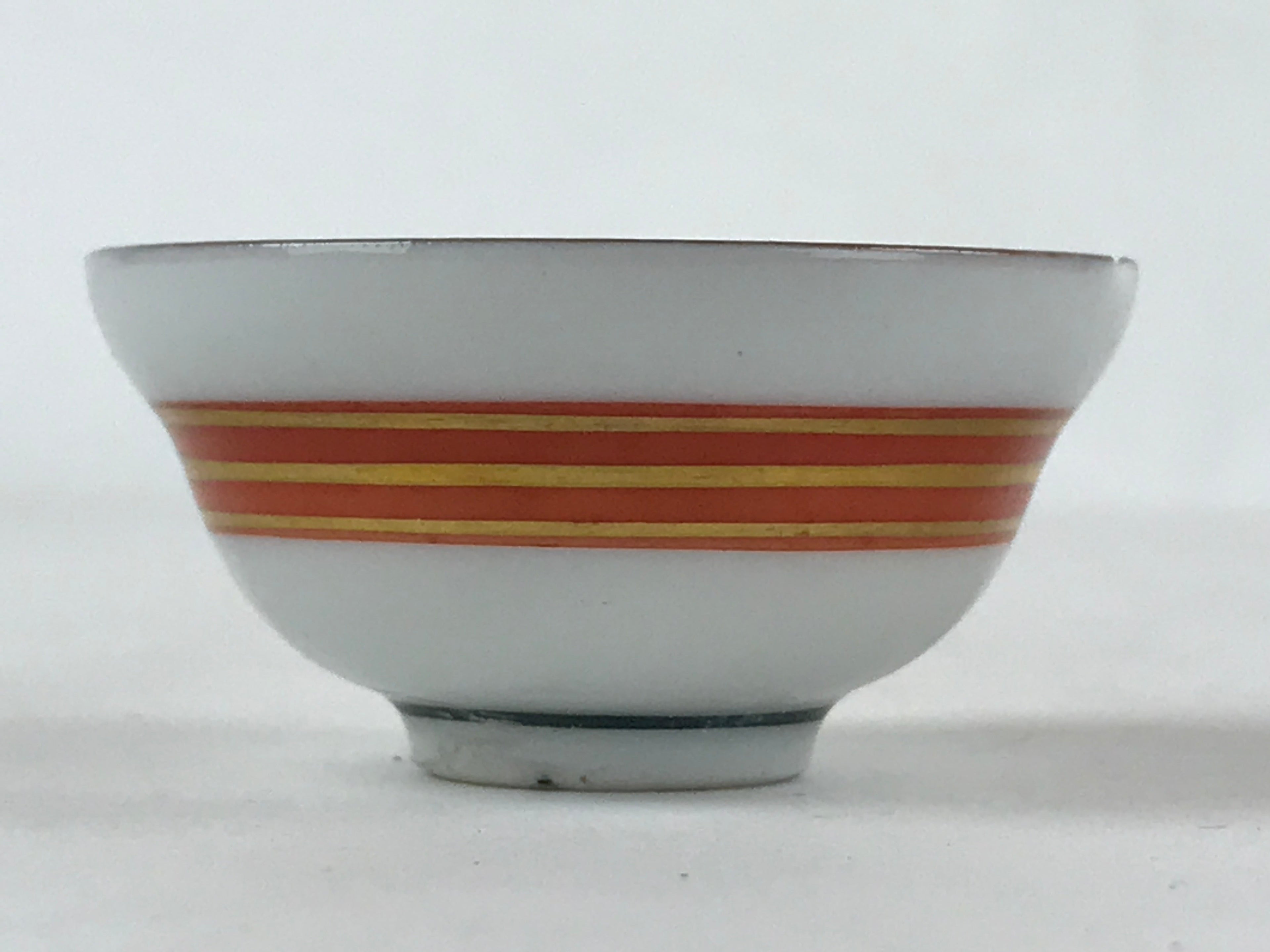 Japanese Kutani Ware Porcelain Sake Cup Vtg Tsubomi Ochoko Gold Flowers G111