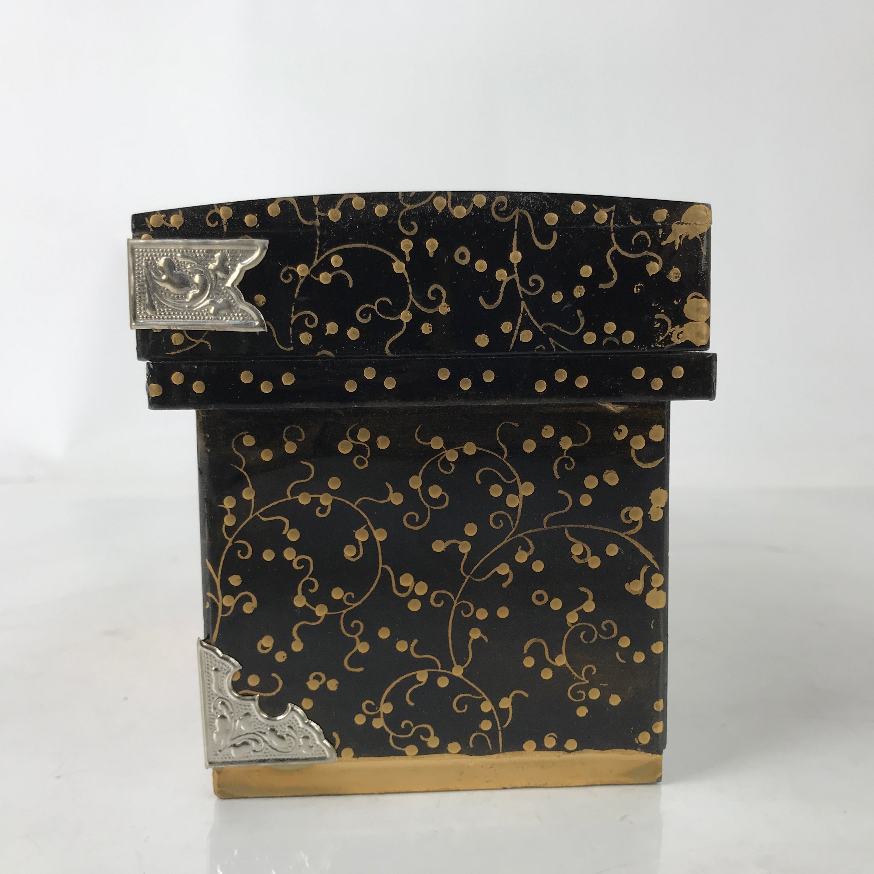 Japanese Lacquer Wood Hina Doll Chest Nagamochi Vtg Girls Day Makie Gold ID618