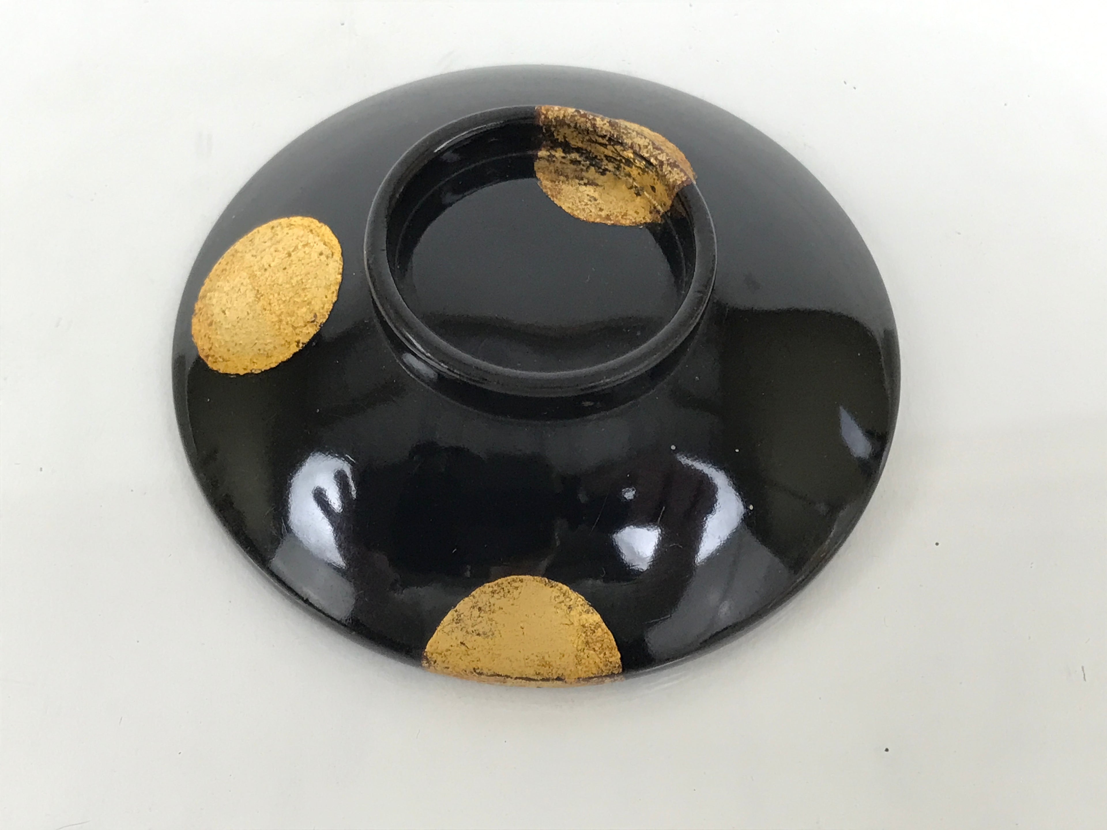 Japanese Lacquer Wood Lidded Small Kaiseki Bowl Makie Gold Dots Black Red L603