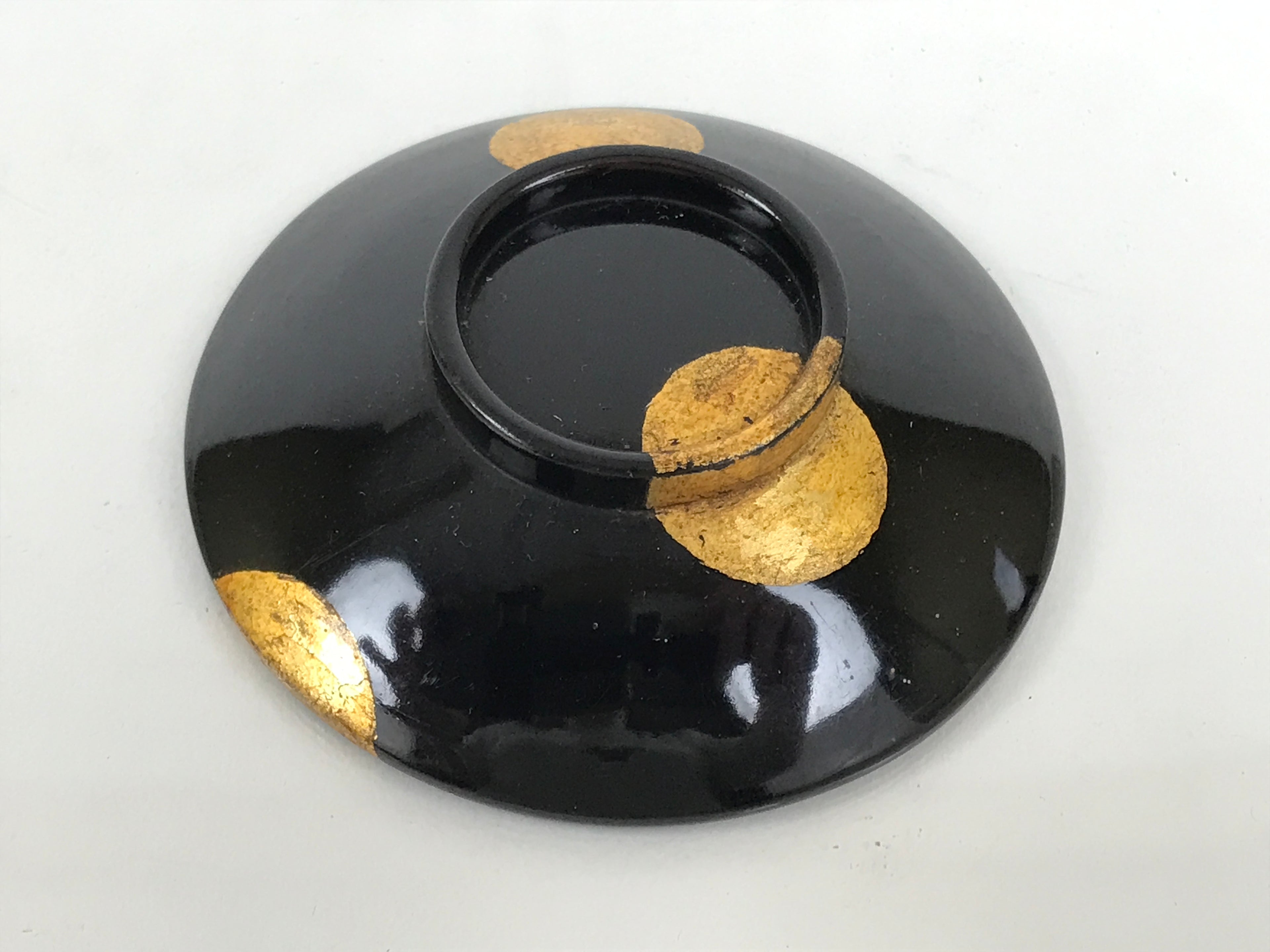 Japanese Lacquer Wood Lidded Small Kaiseki Bowl Makie Gold Dots Black Red L604